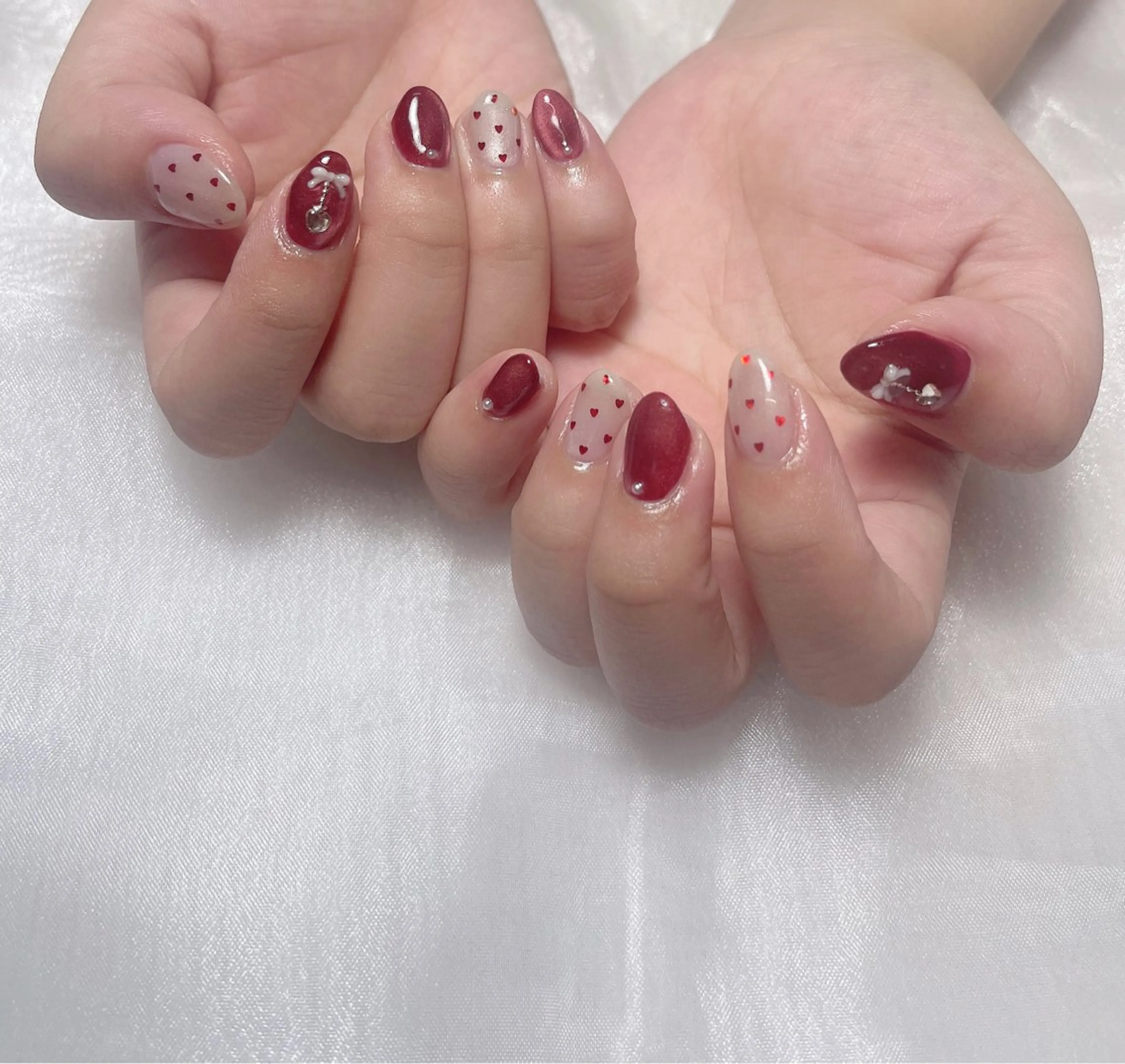 【オフ無料】🍓ྀི ハートネイル＋マグネットの写真