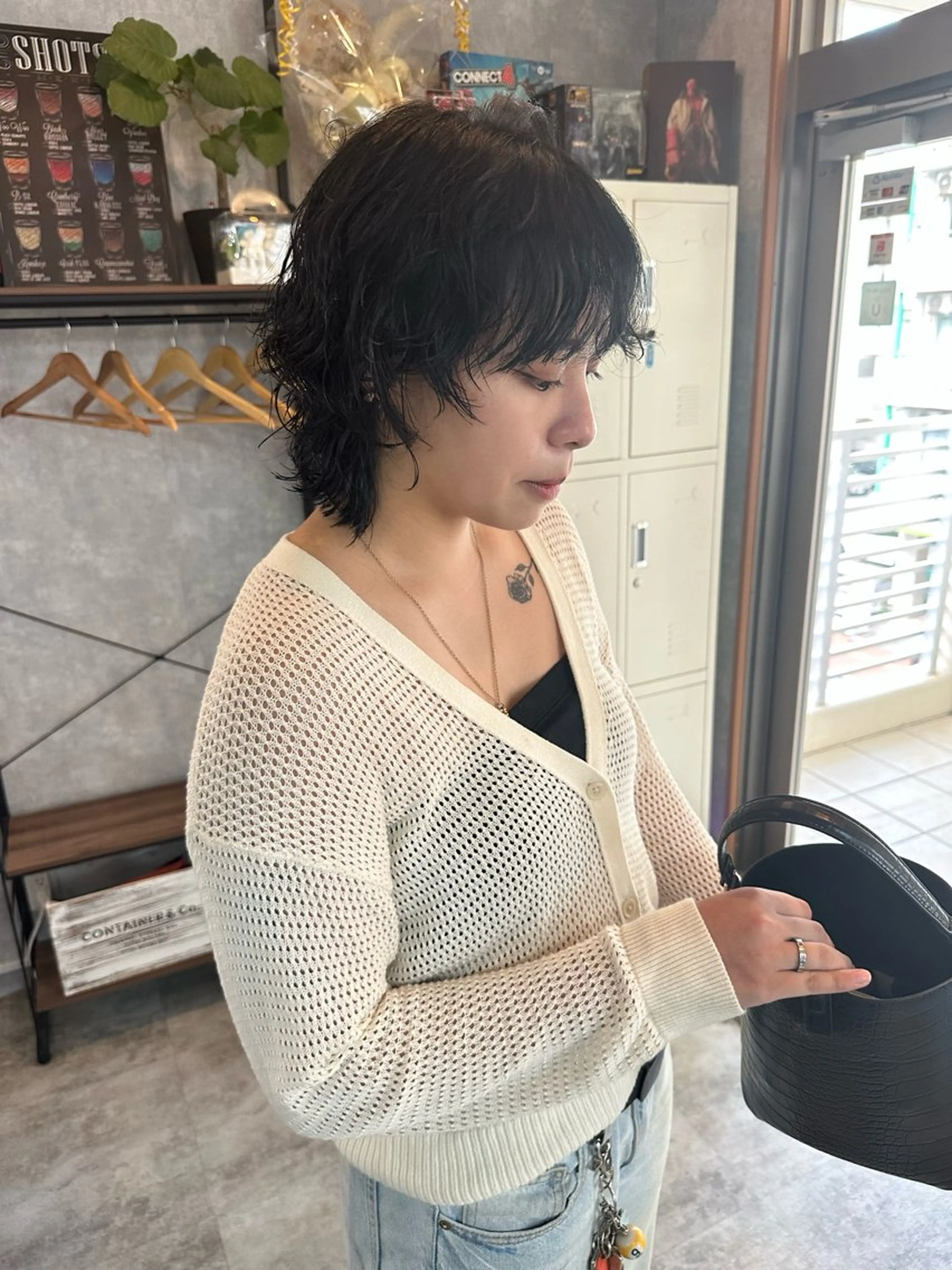 ショート 切りっぱなしボブ ショートボブ ハンサムショート 丸みショート ボブ カット ヘアカラー パーマ トリートメント モテ髪/ボブ/ショー ト/アダチフウトのヘアスタイル