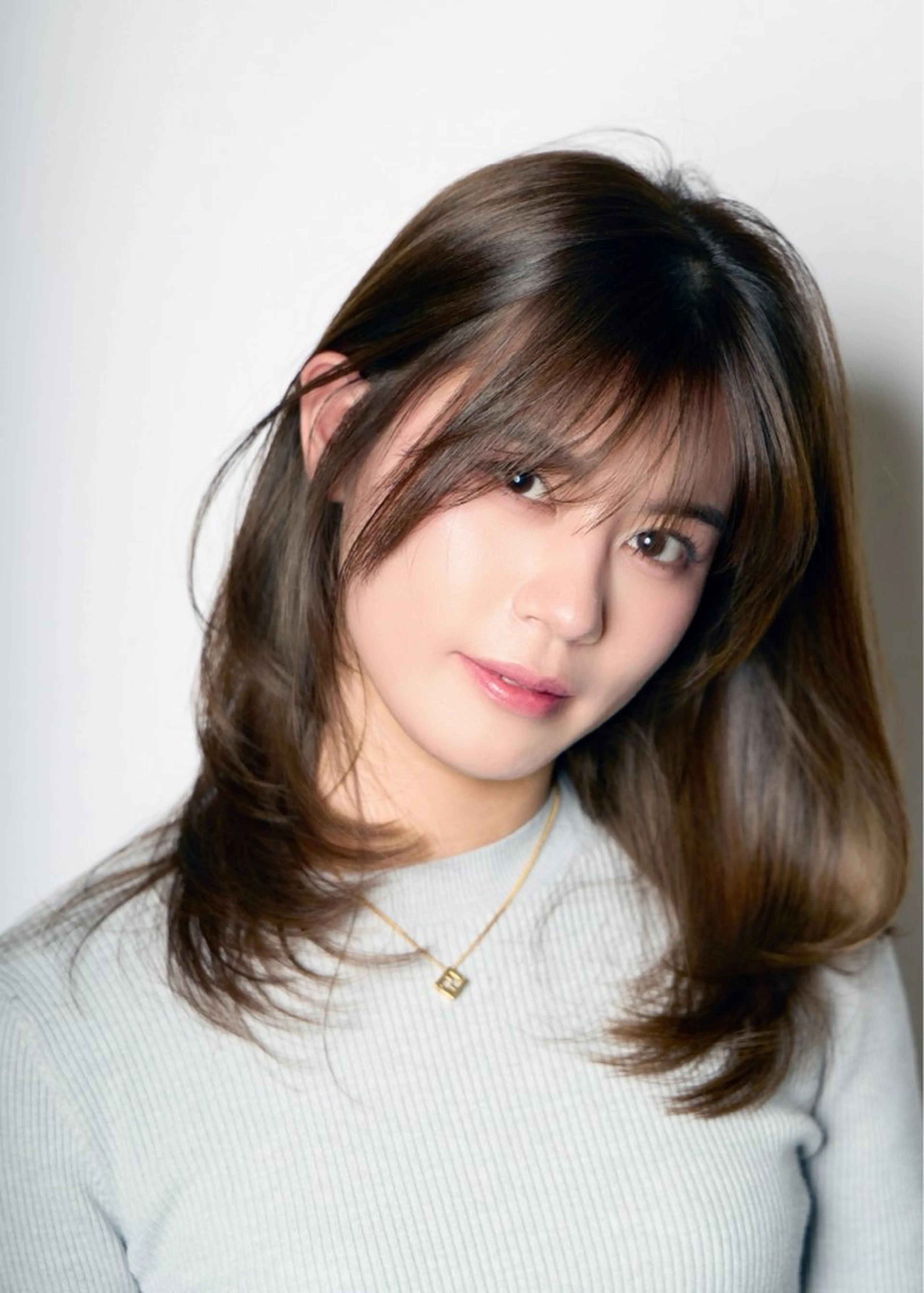 ミディアム 小野まさや /ショートカットのヘアスタイル