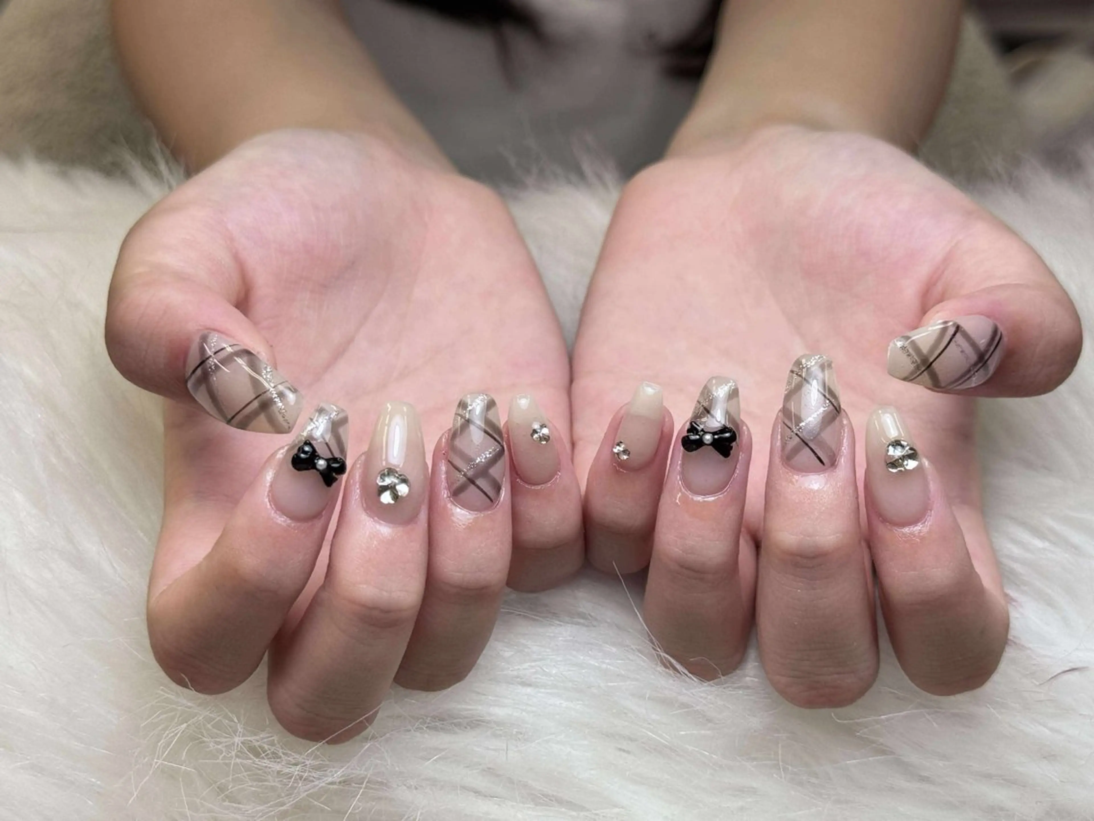 ネイル アートネイル 成人式 ジェルネイル ニュアンスネイル 夏ネイル Nie Nail Shinokuboのネイルデザイン