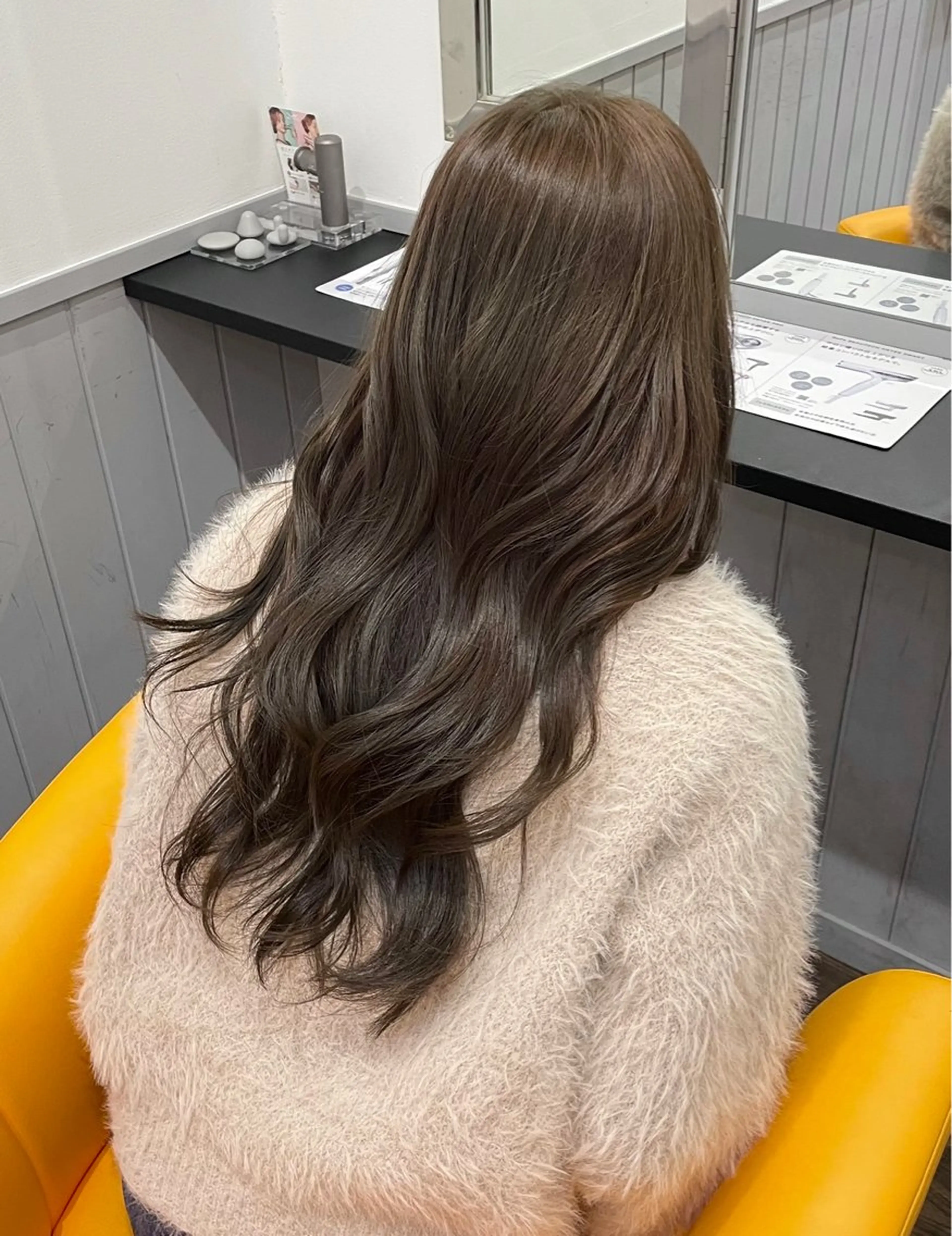 ロング レイヤー🩶🎀 ブリーチ/なるのヘアスタイル