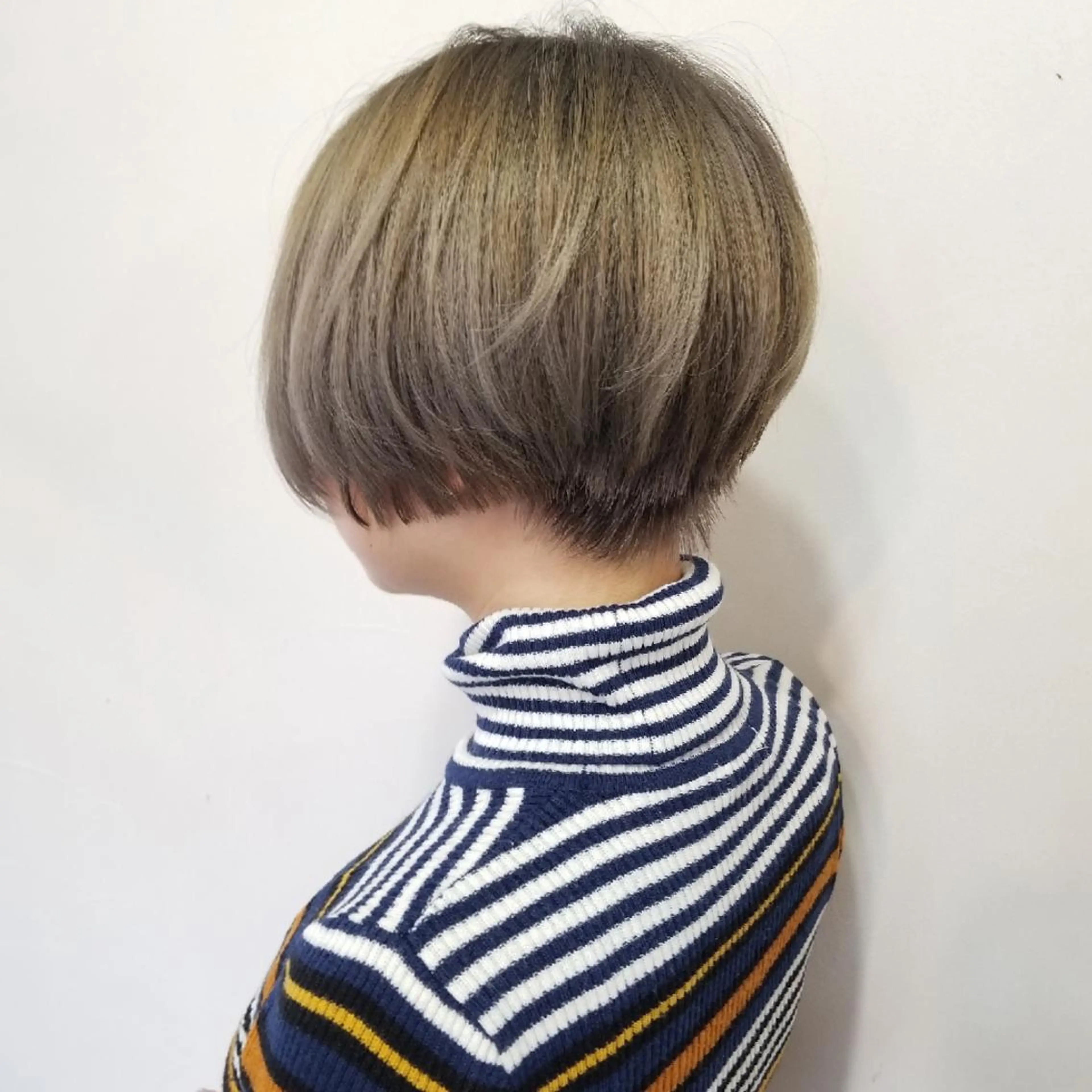 ショート Day&Night [店長]Chiakiのヘアスタイル