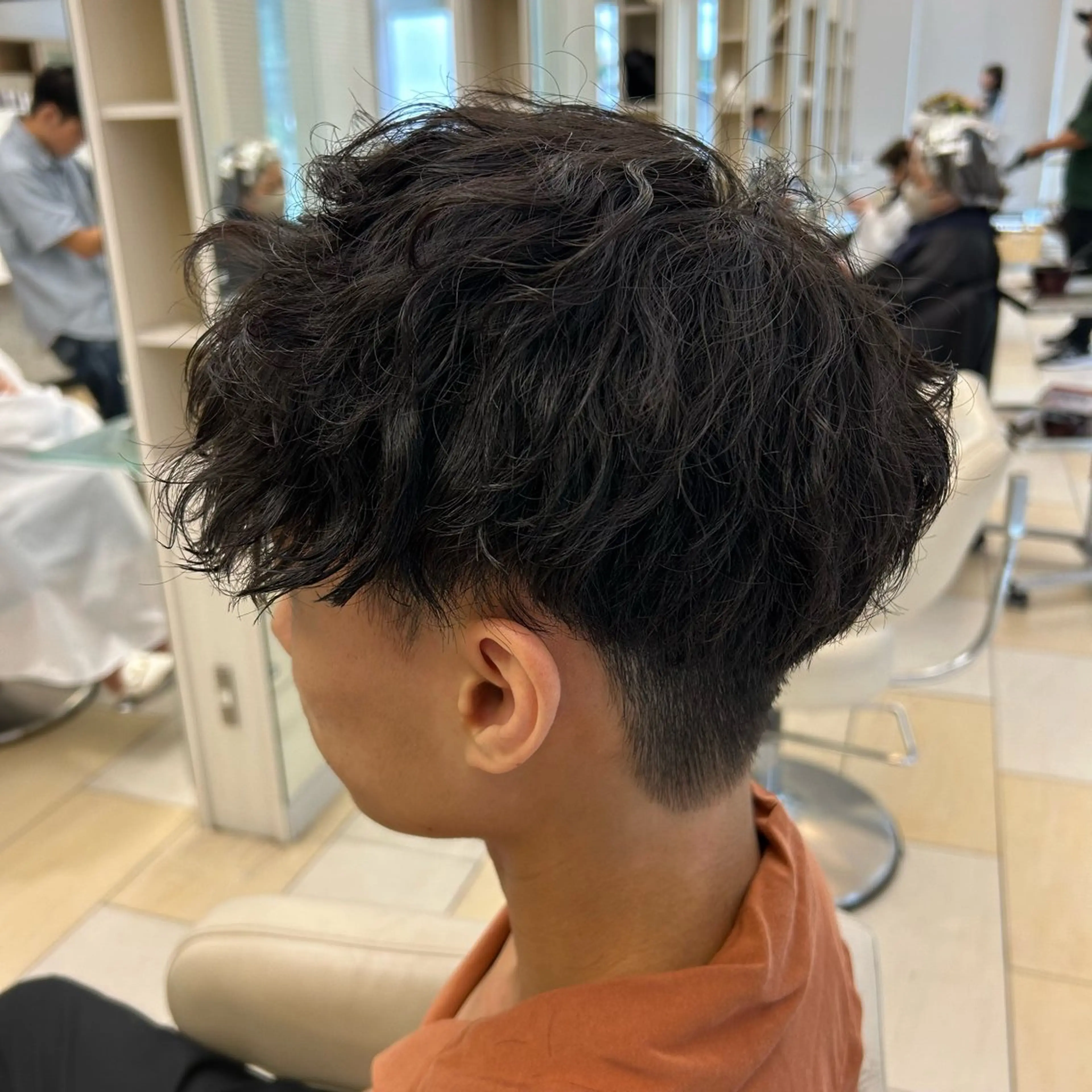 パーマ メンズ 牧 ゆりか𓋈のヘアスタイル