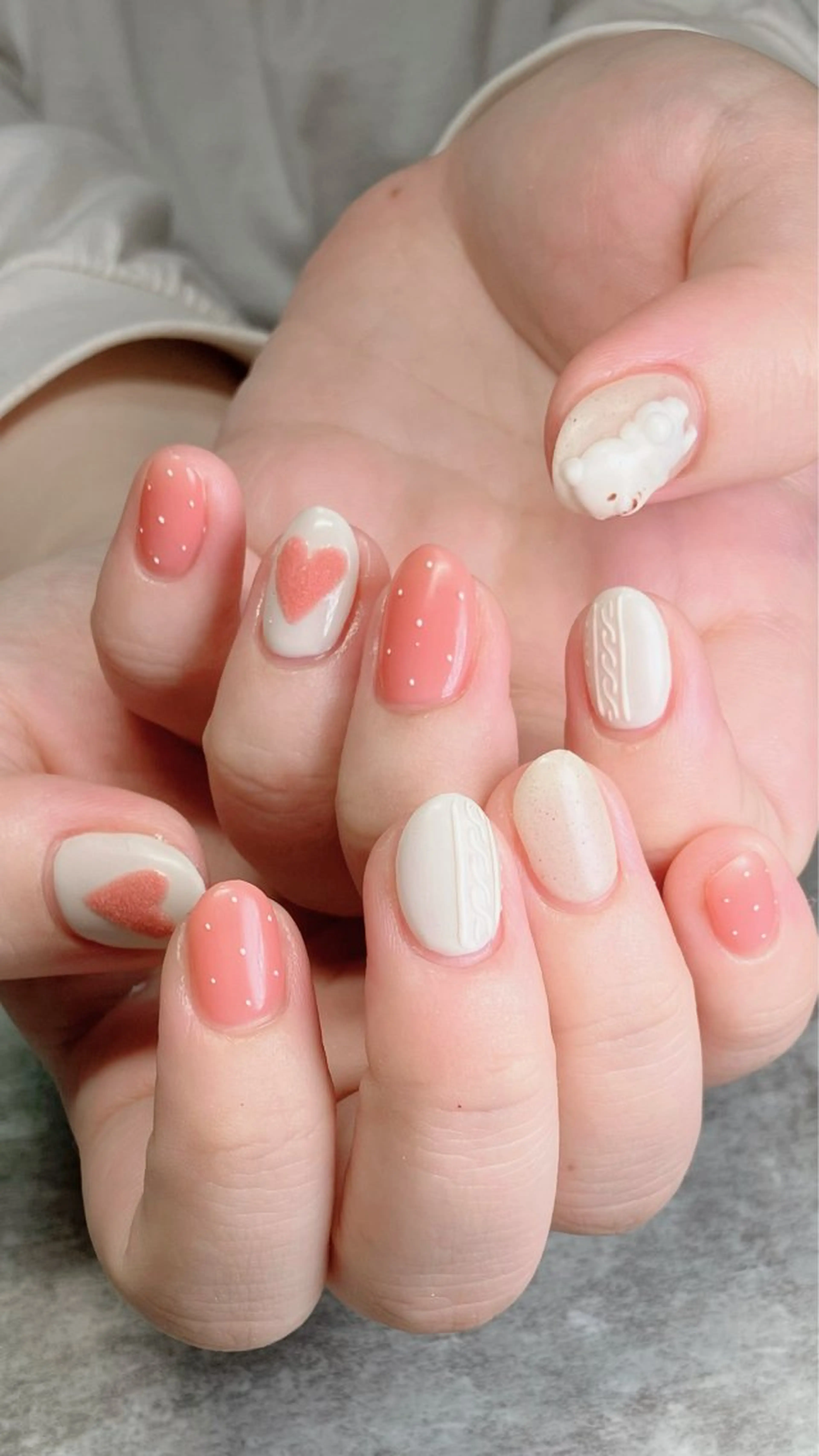 ネイル ハンドネイル ハンドケア shino🌟 痛ネイルのネイルデザイン