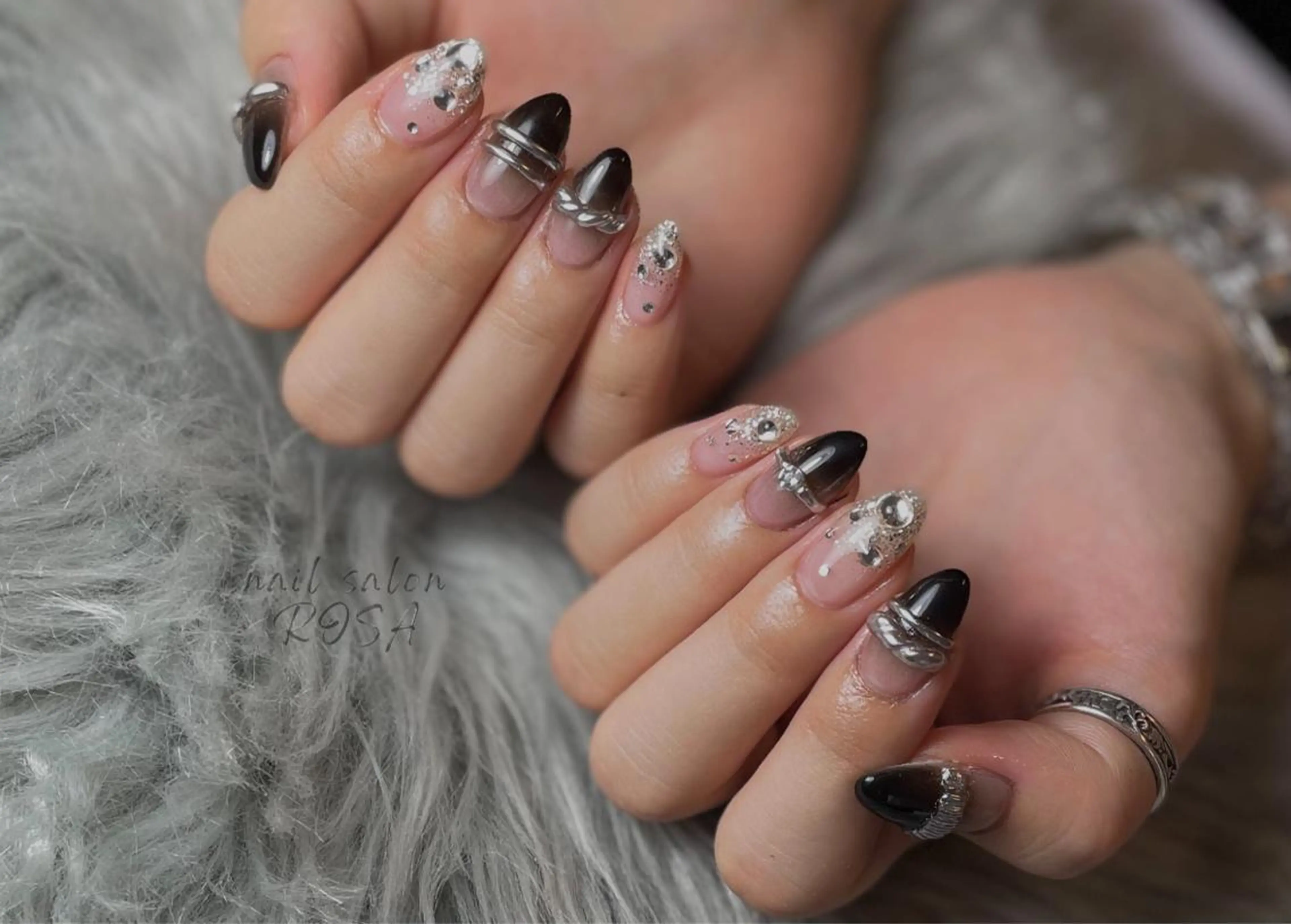 ミディアム nail salon ROSA  Aのネイルデザイン