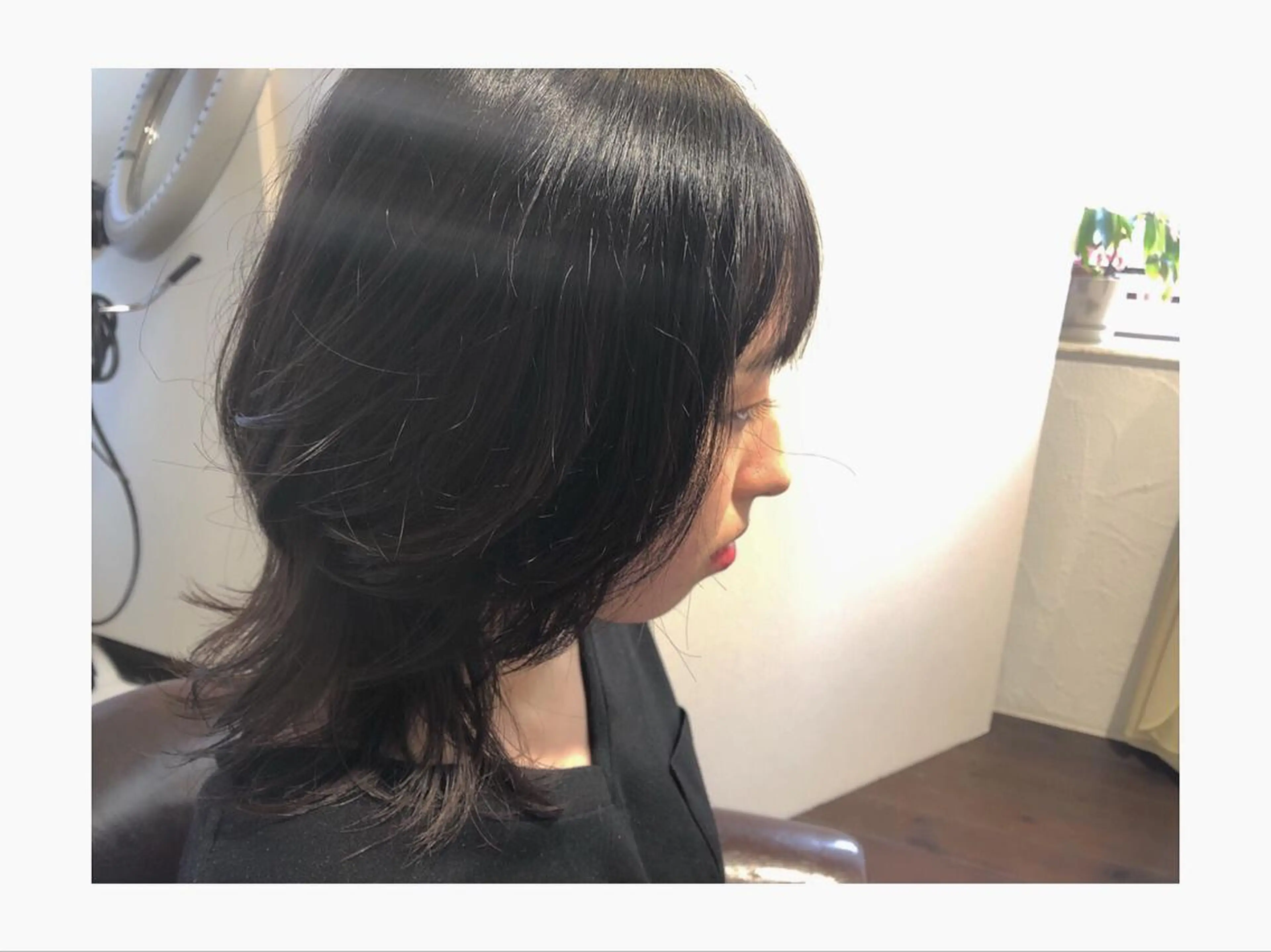 ミディアム カラー 顔周りカット レイヤーカット ウルフカット パ ルのヘアスタイル