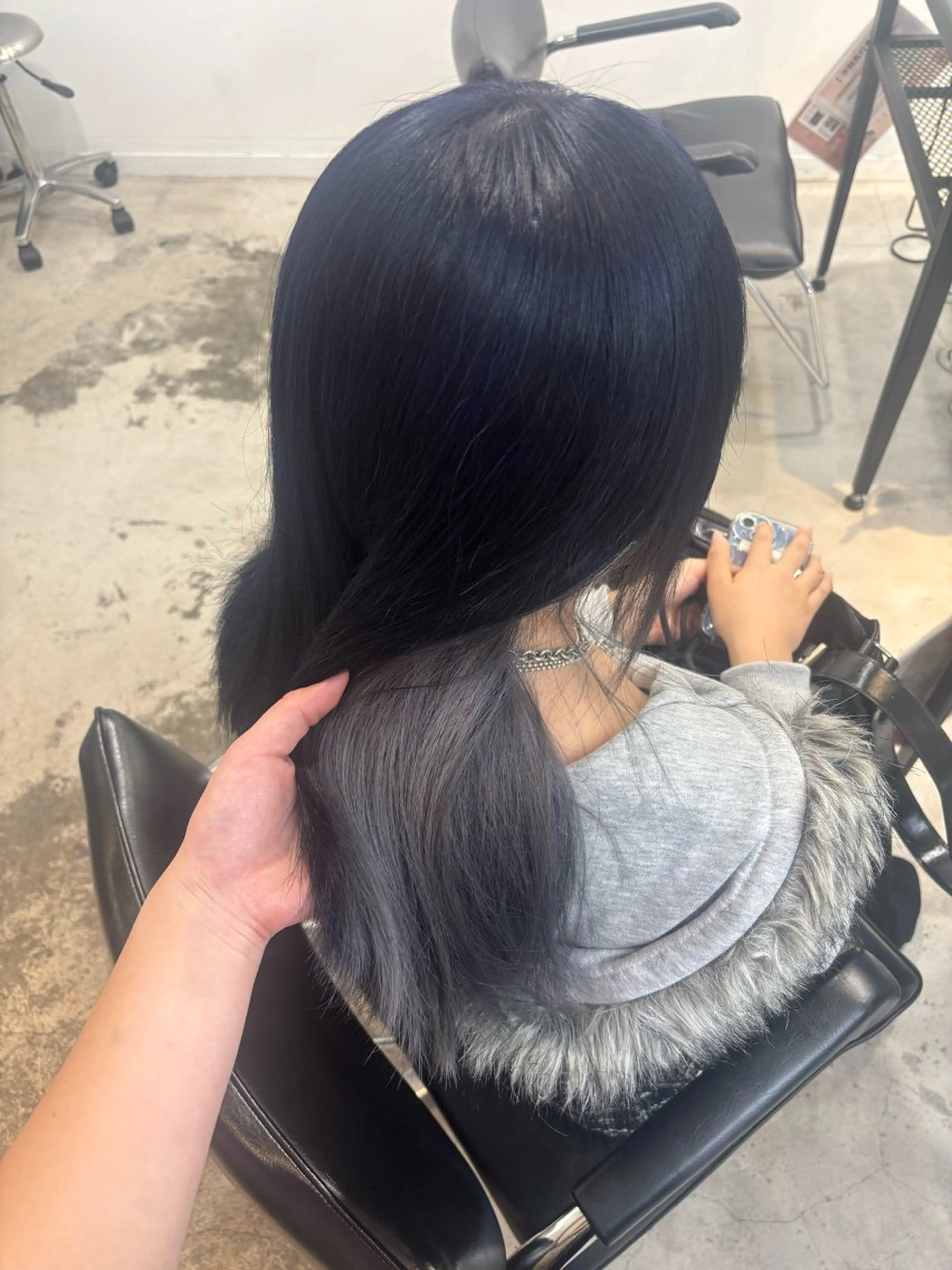 ロング カラー ヘアカラー レイヤー sala 推しカラー職人🎀のヘアスタイル