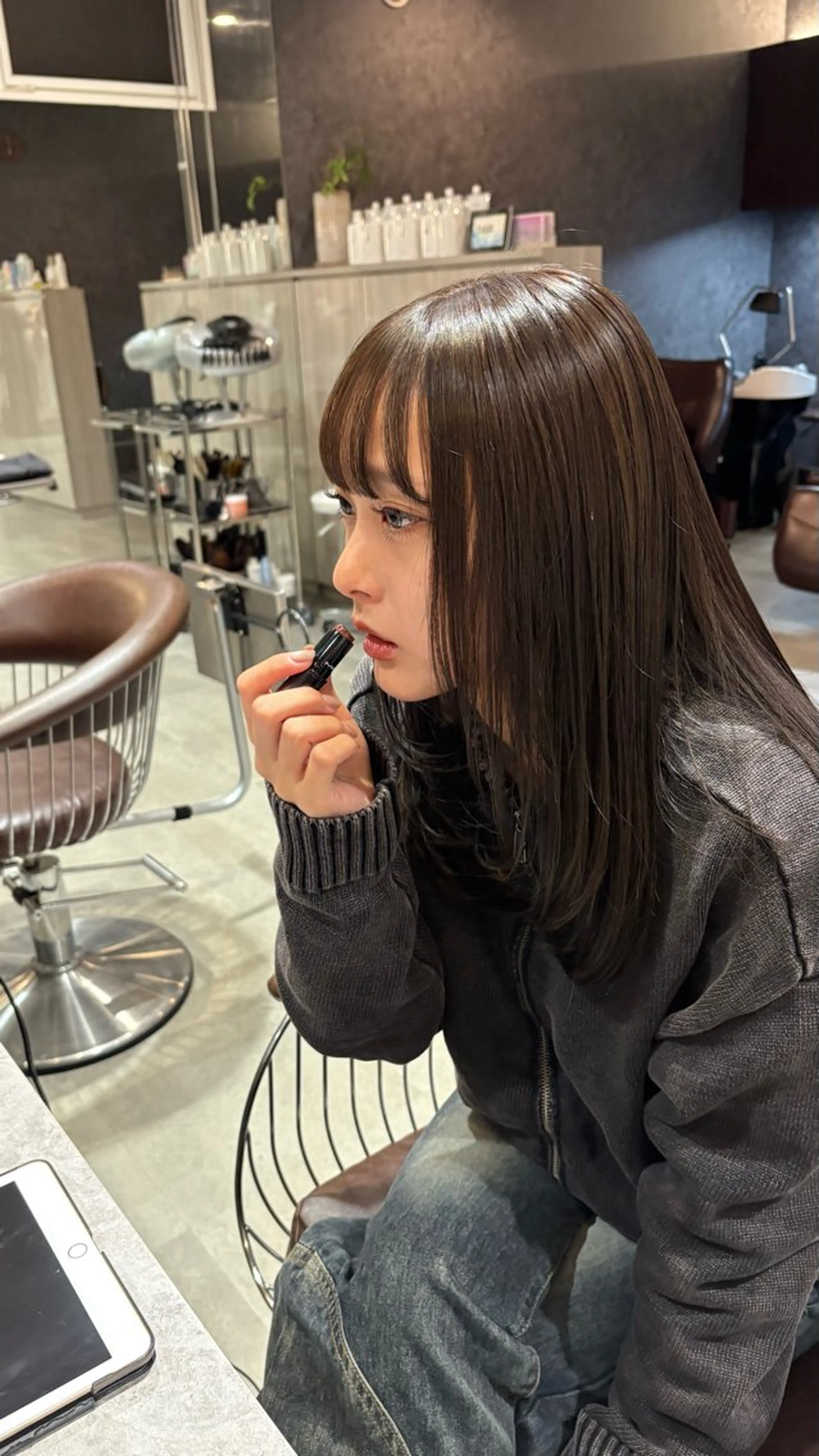 ロング 小西 由季乃のヘアスタイル