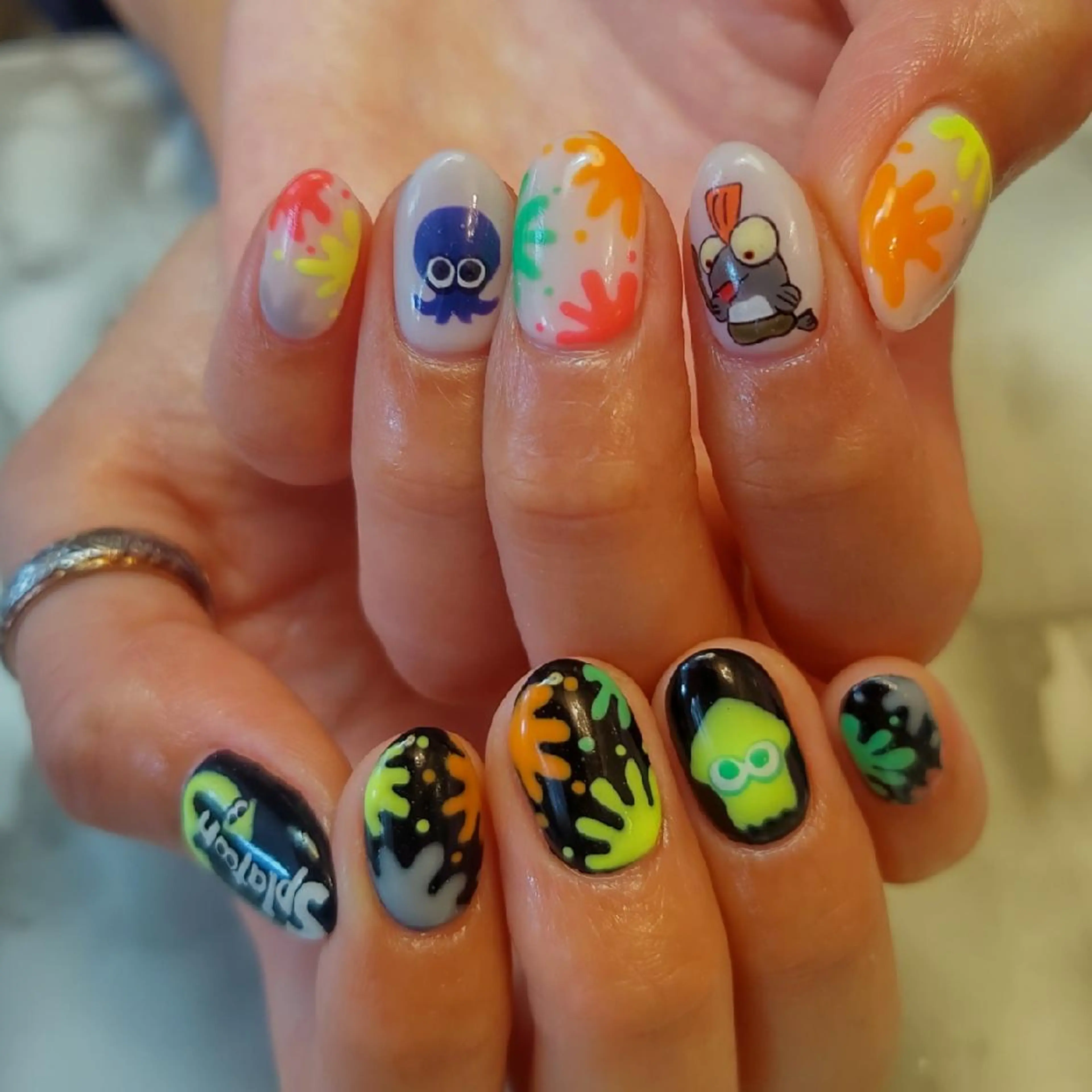 ネイル ジェヌインネイル 河内のネイルデザイン