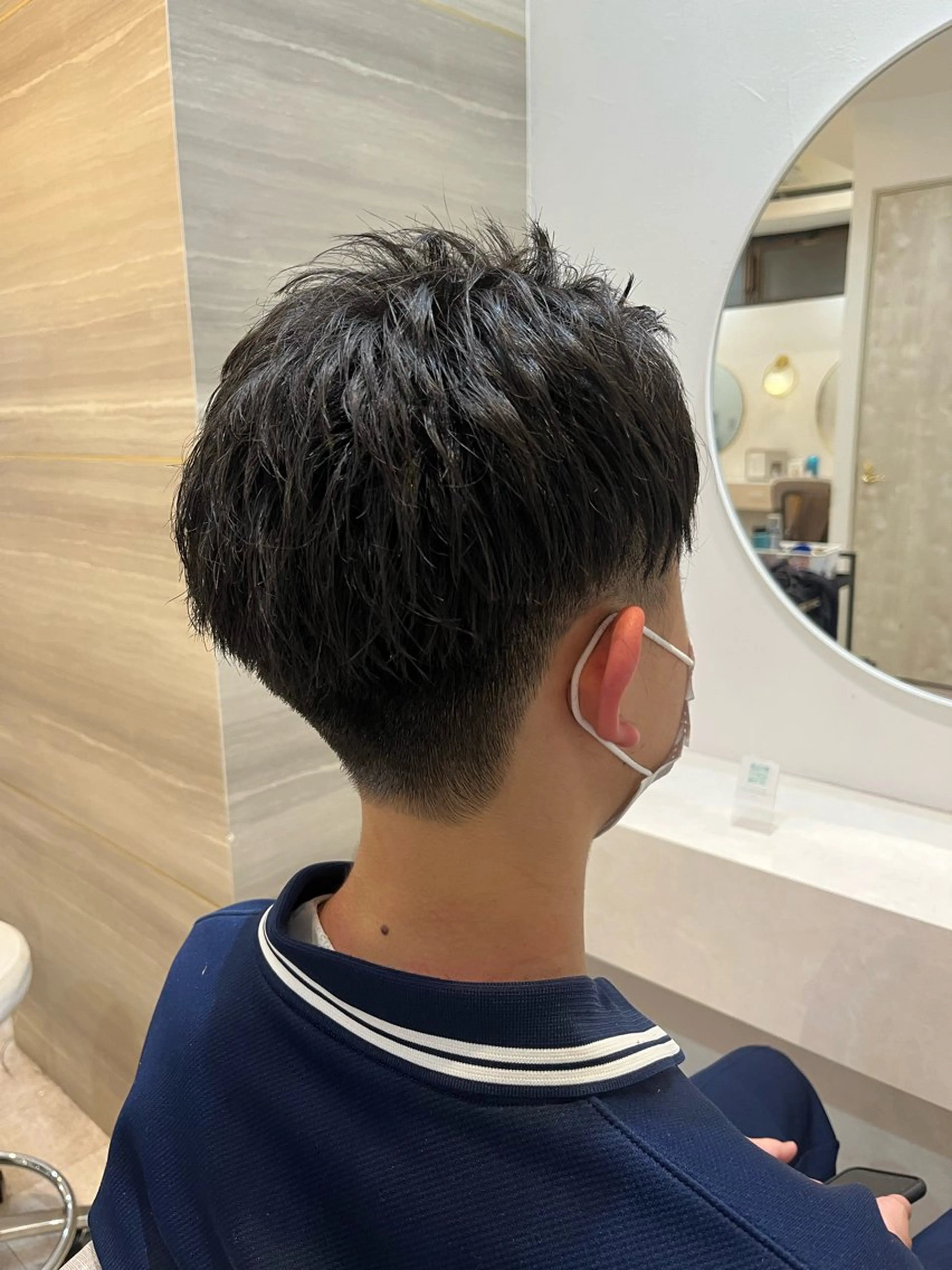 ショート メンズ アップバング 刈り上げ カット 🦋Yui🦋透明感 /ベージュ/髪質改善のヘアスタイル