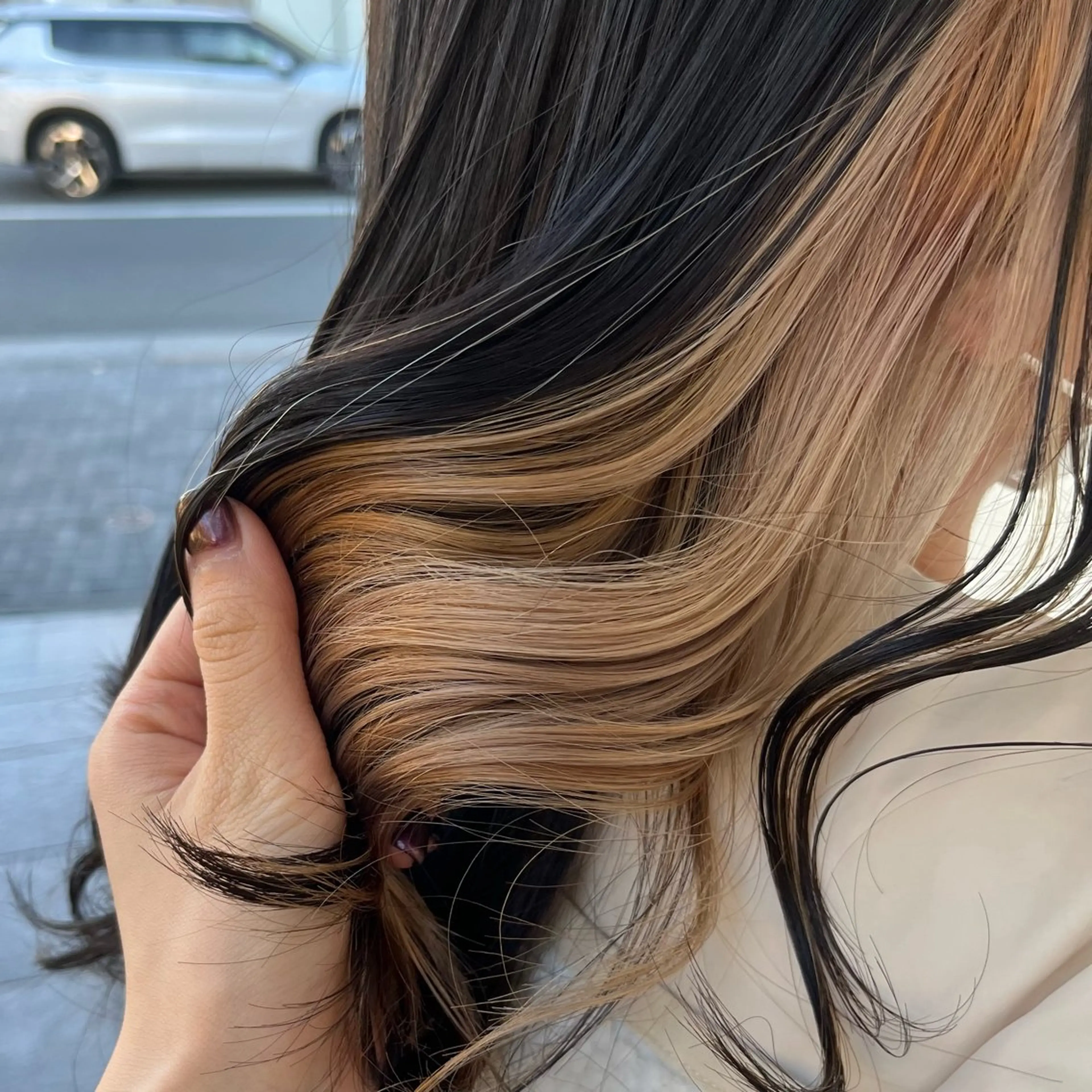 ロング ヘアカラー トリートメント armony (明治神宮前店)所属・☪︎レイヤー/ウルフ /ハッシュ☪︎ にこのヘアスタイル