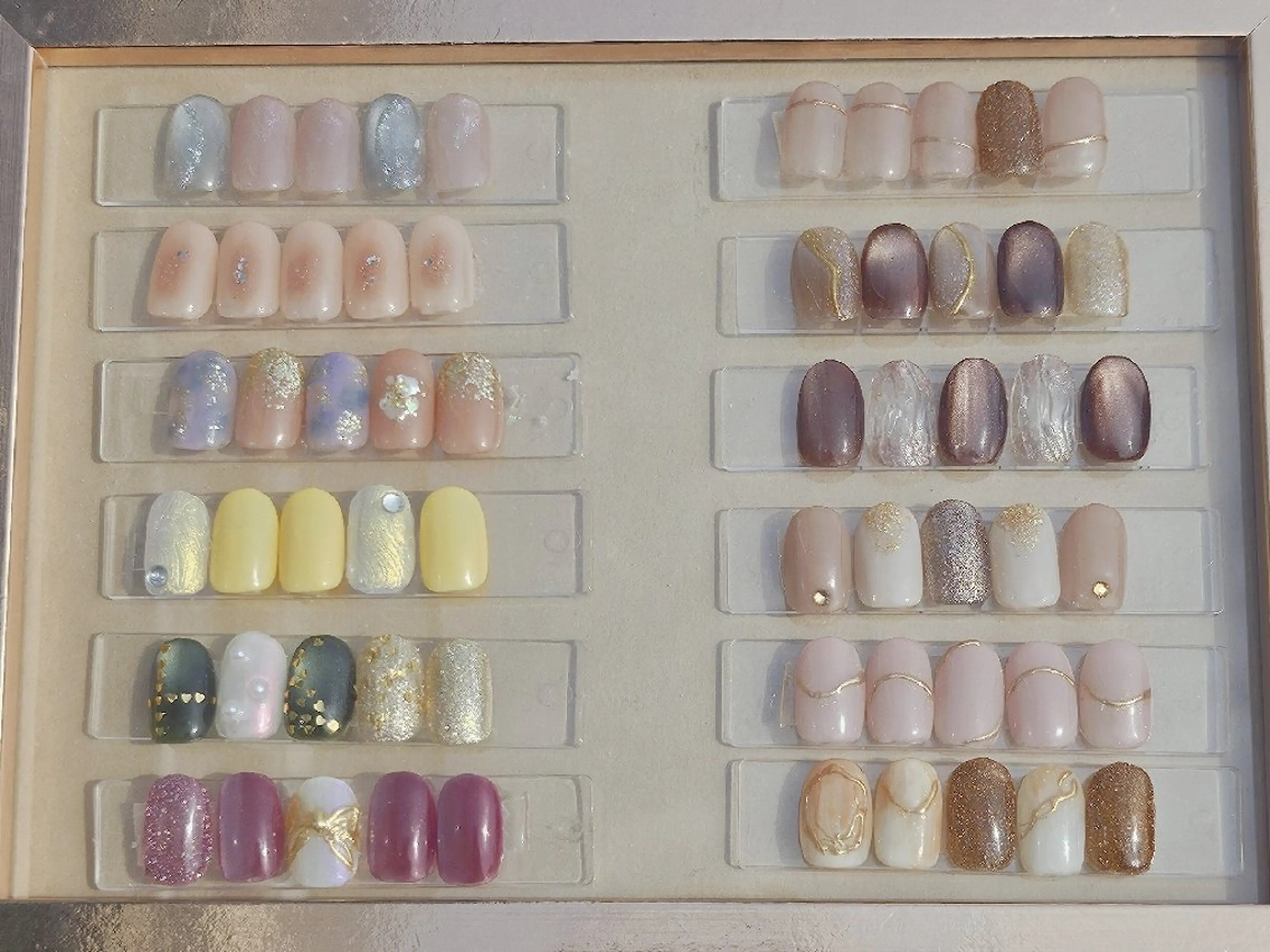 ネイル NailSalon LuireYUUNAのネイルデザイン