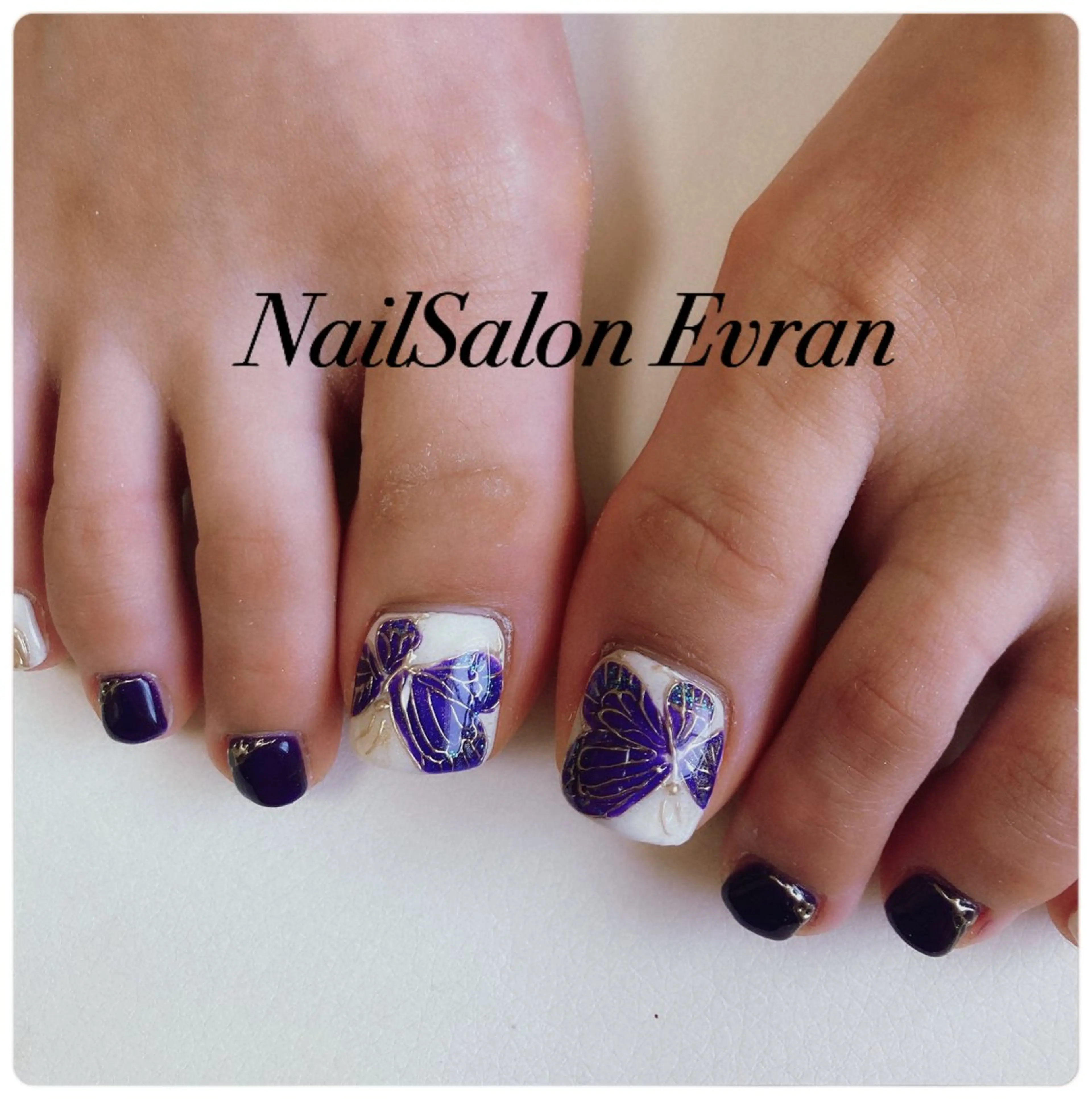 ネイル アートネイル フレンチネイル マグネットネイル 持ち込み ニュアンスネイル フットネイル Nail salon Evranのネイルデザイン