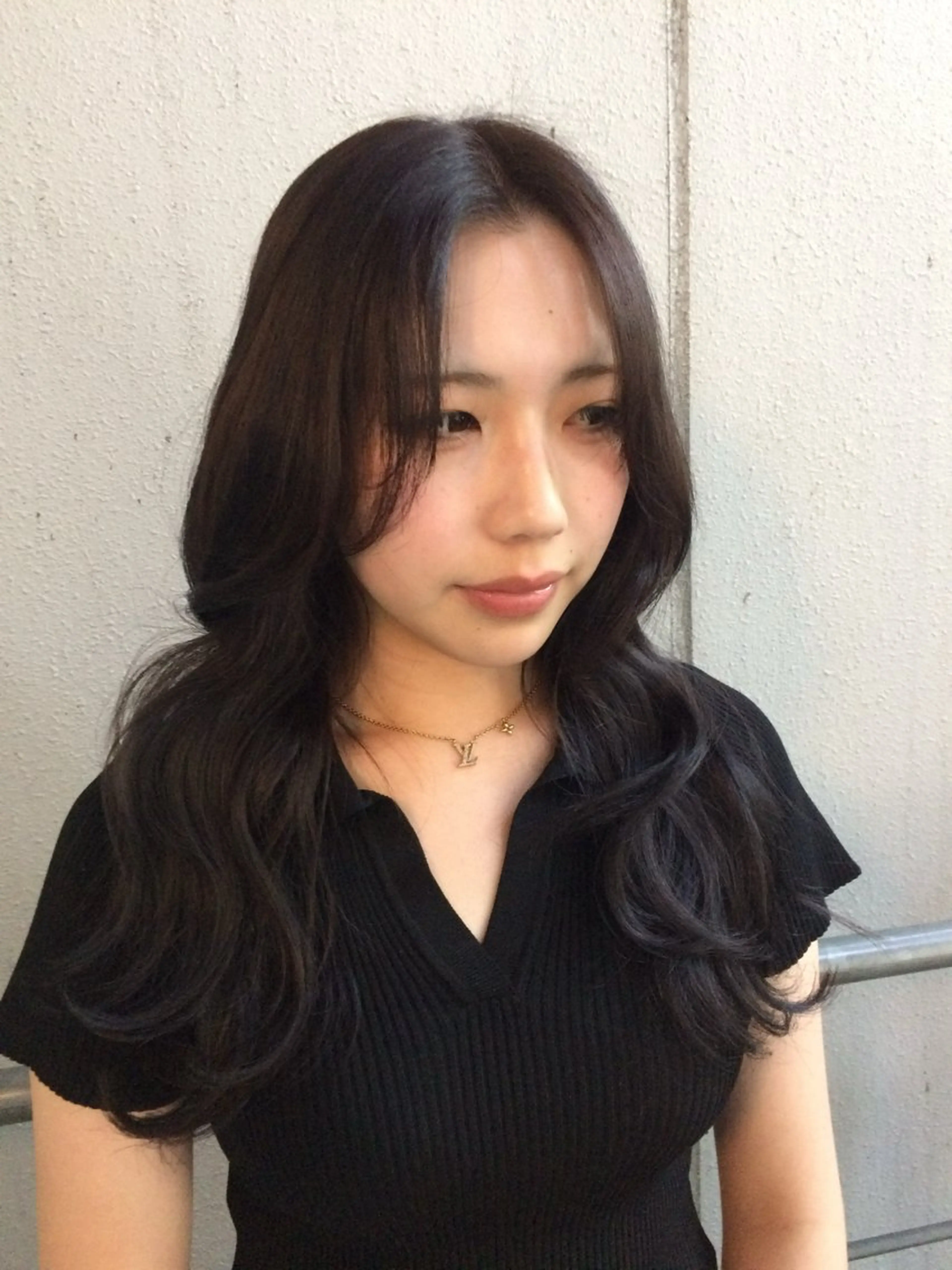 ロング カラー 透明感カラー グレージュ レイヤーカット カット 杏華 ショートのヘアスタイル