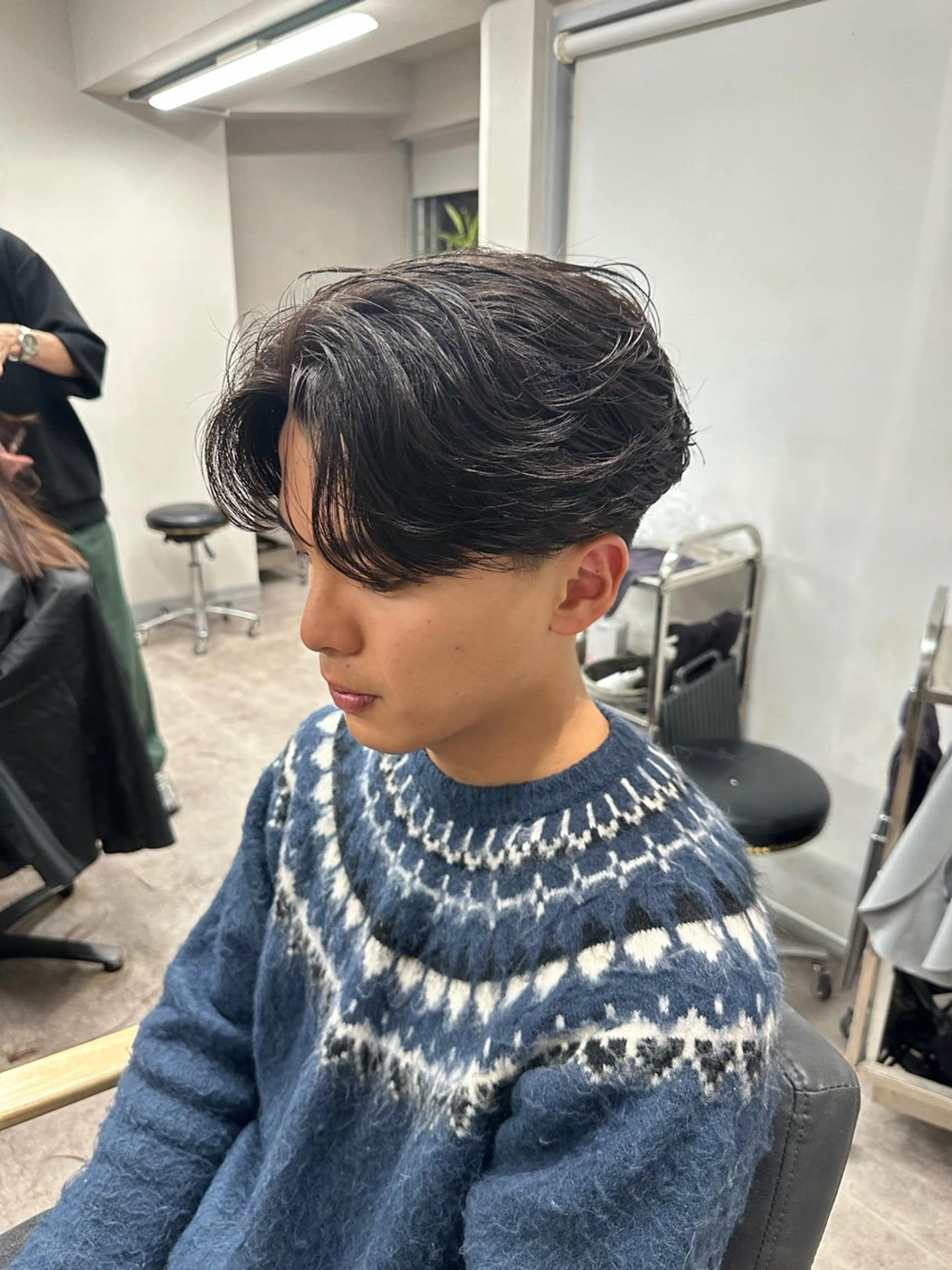 ミディアム パーマ メンズ 💈原宿指名No.1 センターパート💈のヘアスタイル