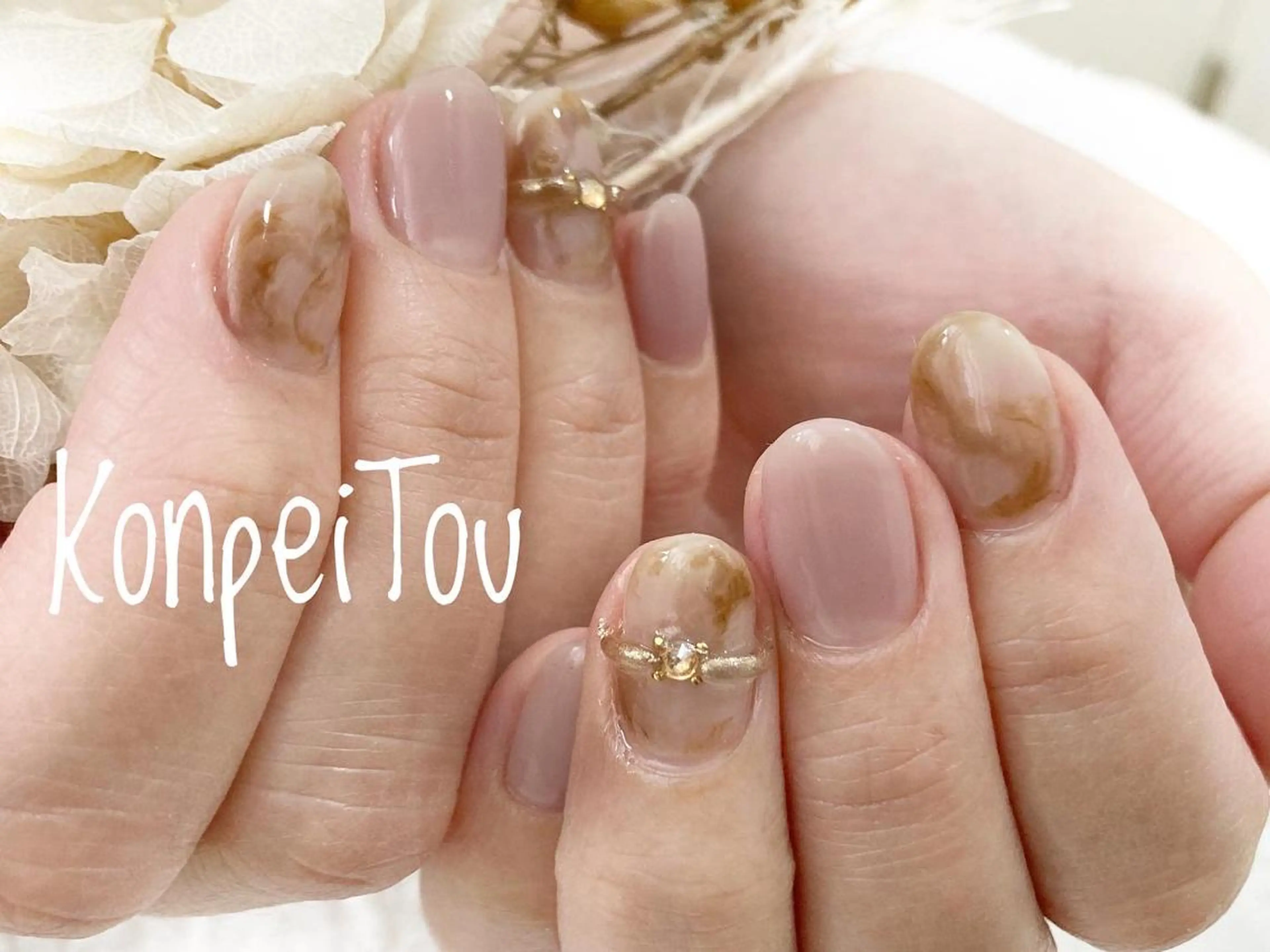ネイル ハンドネイル おうちのネイルサロン KonpeiTouのネイルデザイン