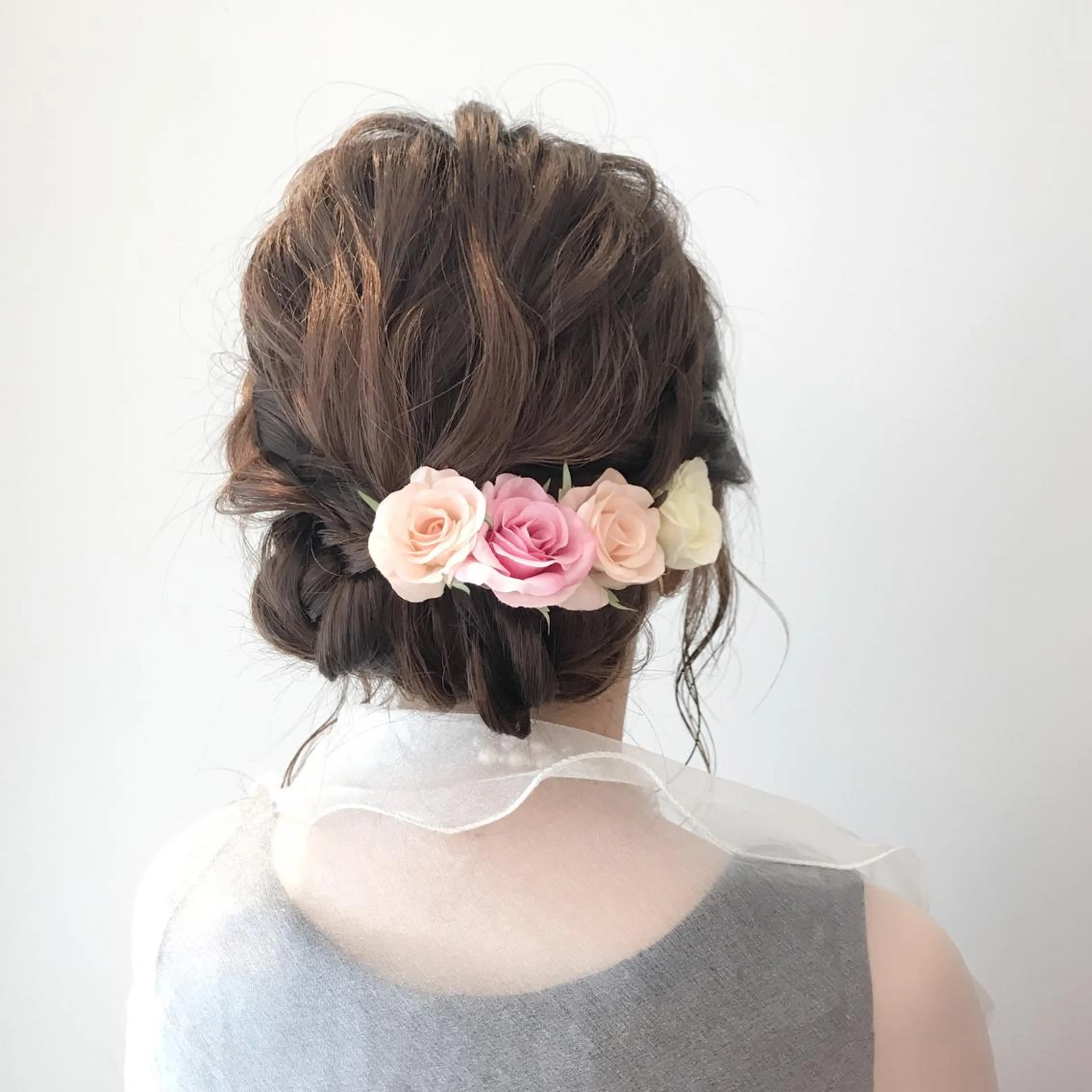 セミロング ヘアアレンジ 結婚式・ブライダル 🪐脱白髪染め 🪐松尾菜々美のヘアスタイル