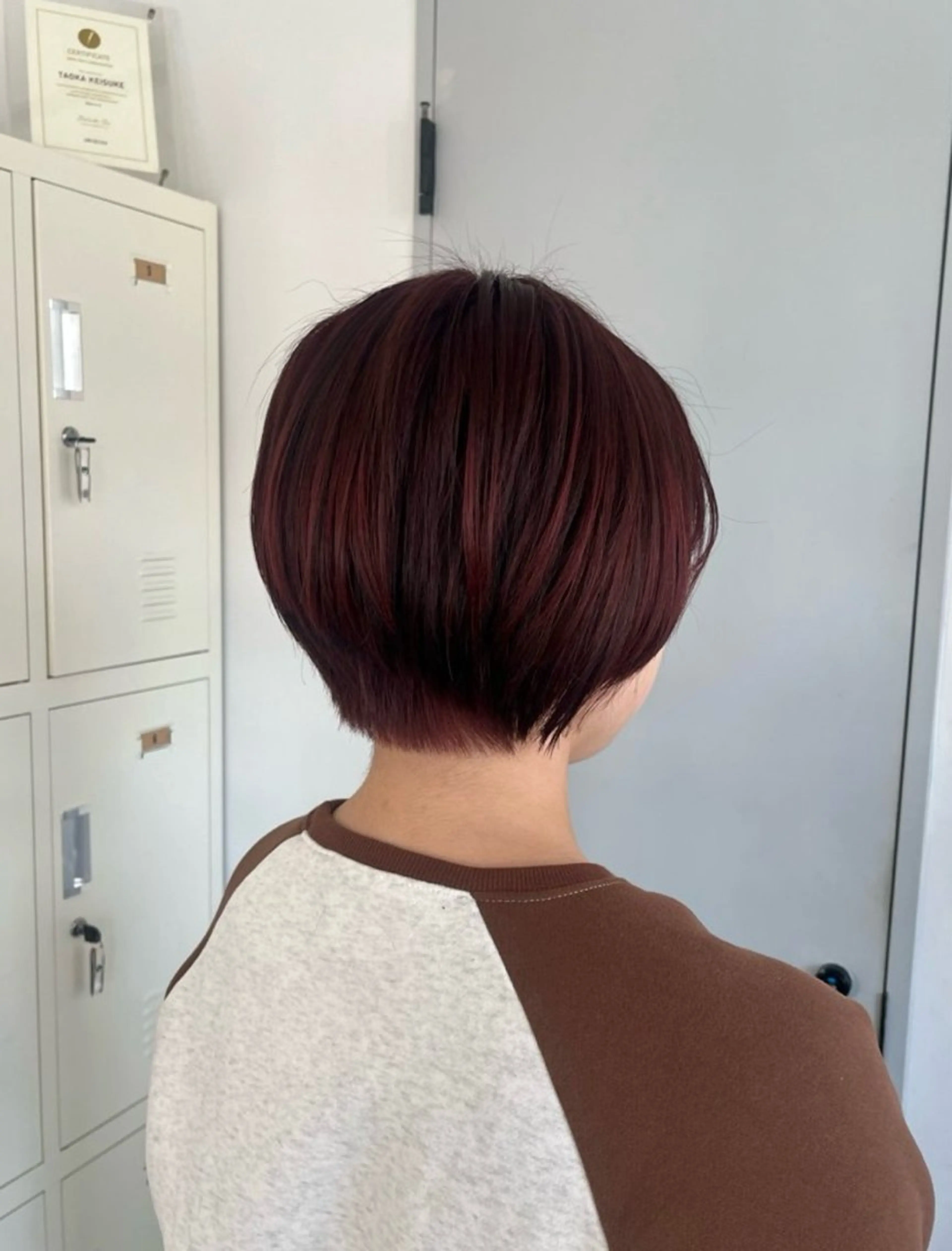 ショート カラー ブリーチ ダブルカラー イルミナカラー ブリーチなしカラー ピンクカラー FERIA池田 神原萌花のヘアスタイル