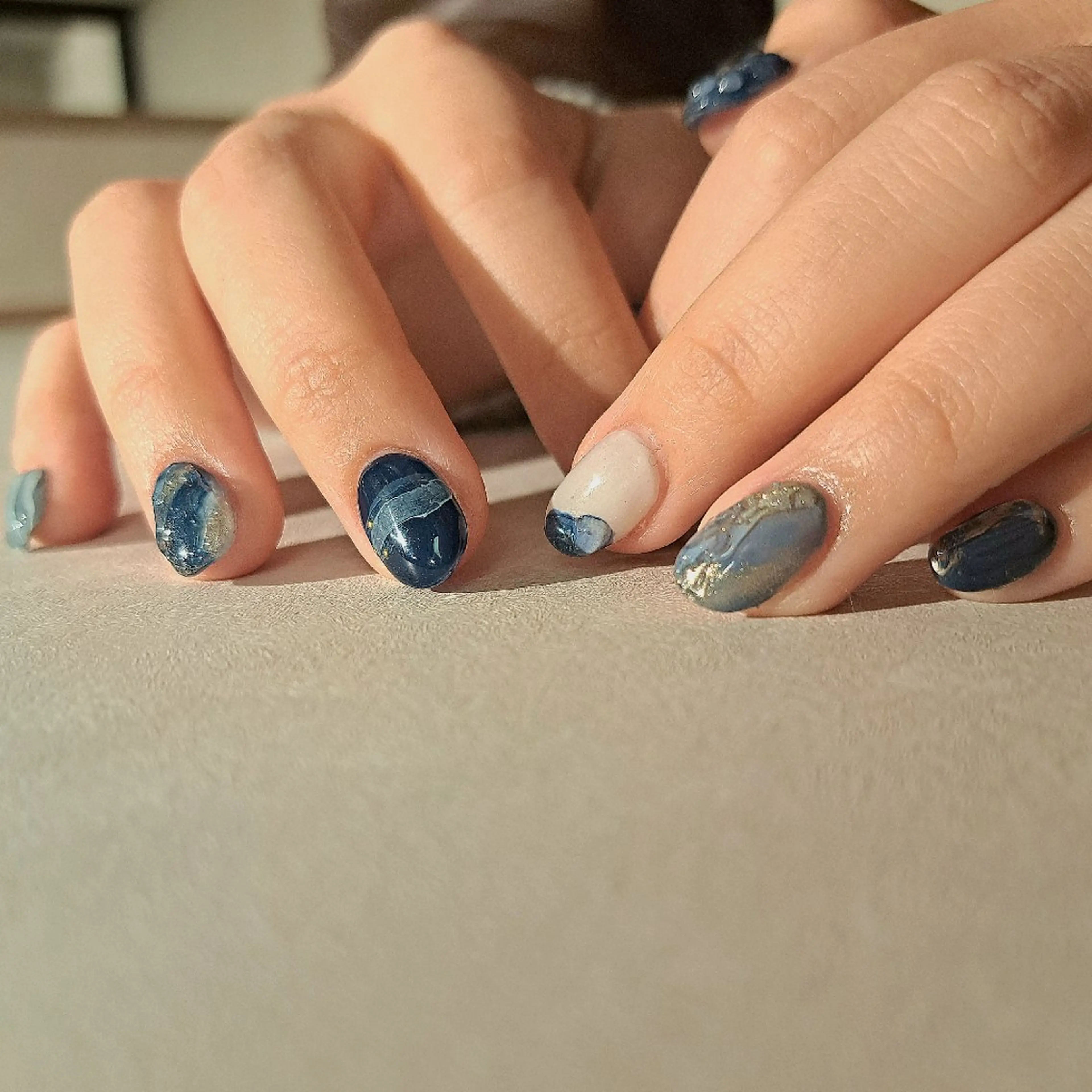 ネイル アートネイル 長さ出し 持ち込み ニュアンスネイル ぷっくりネイル ハンドネイル Nail mood デザイン持ち込みokのネイルデザイン