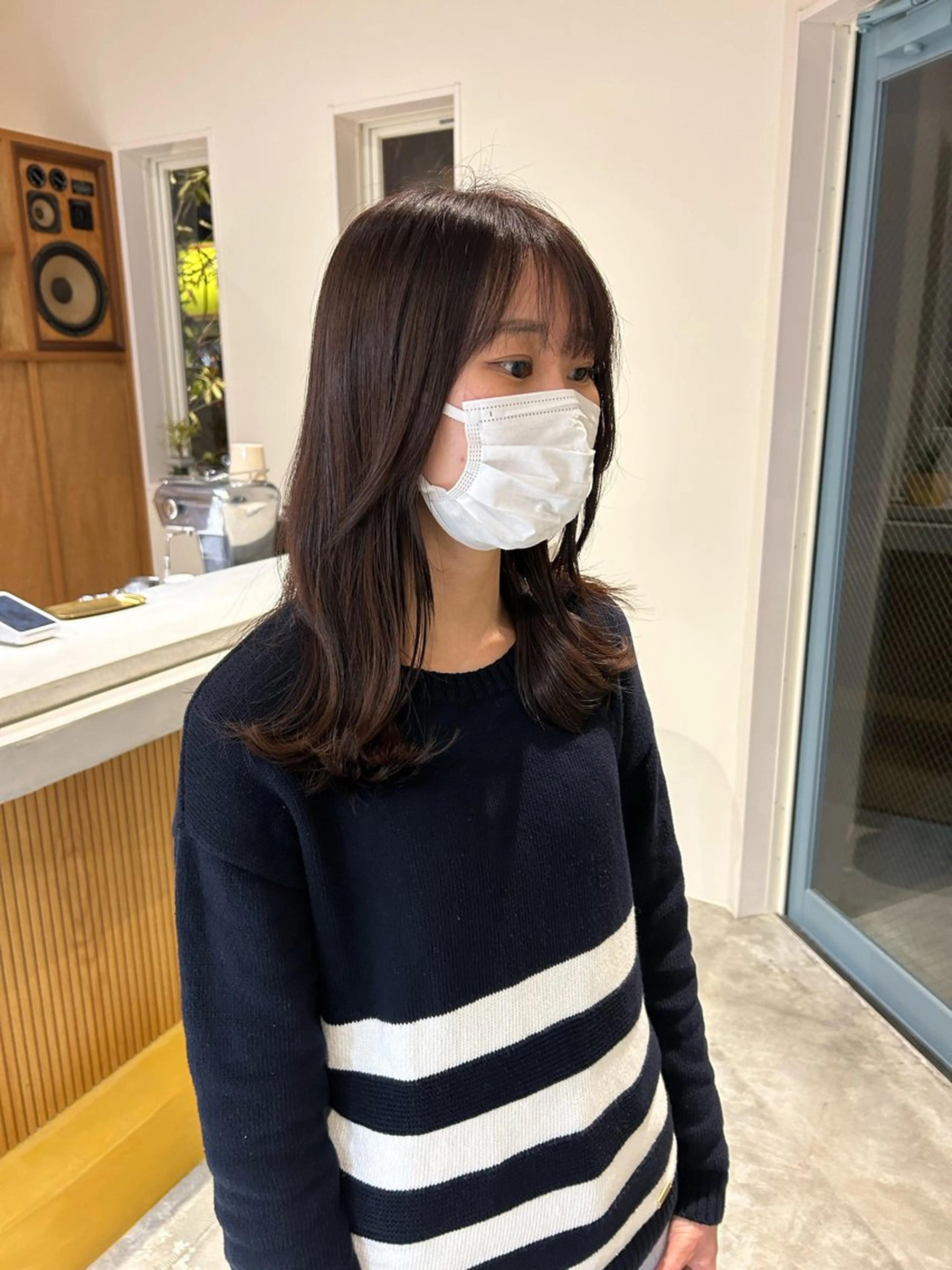 ミディアム 藤田 果穂のヘアスタイル