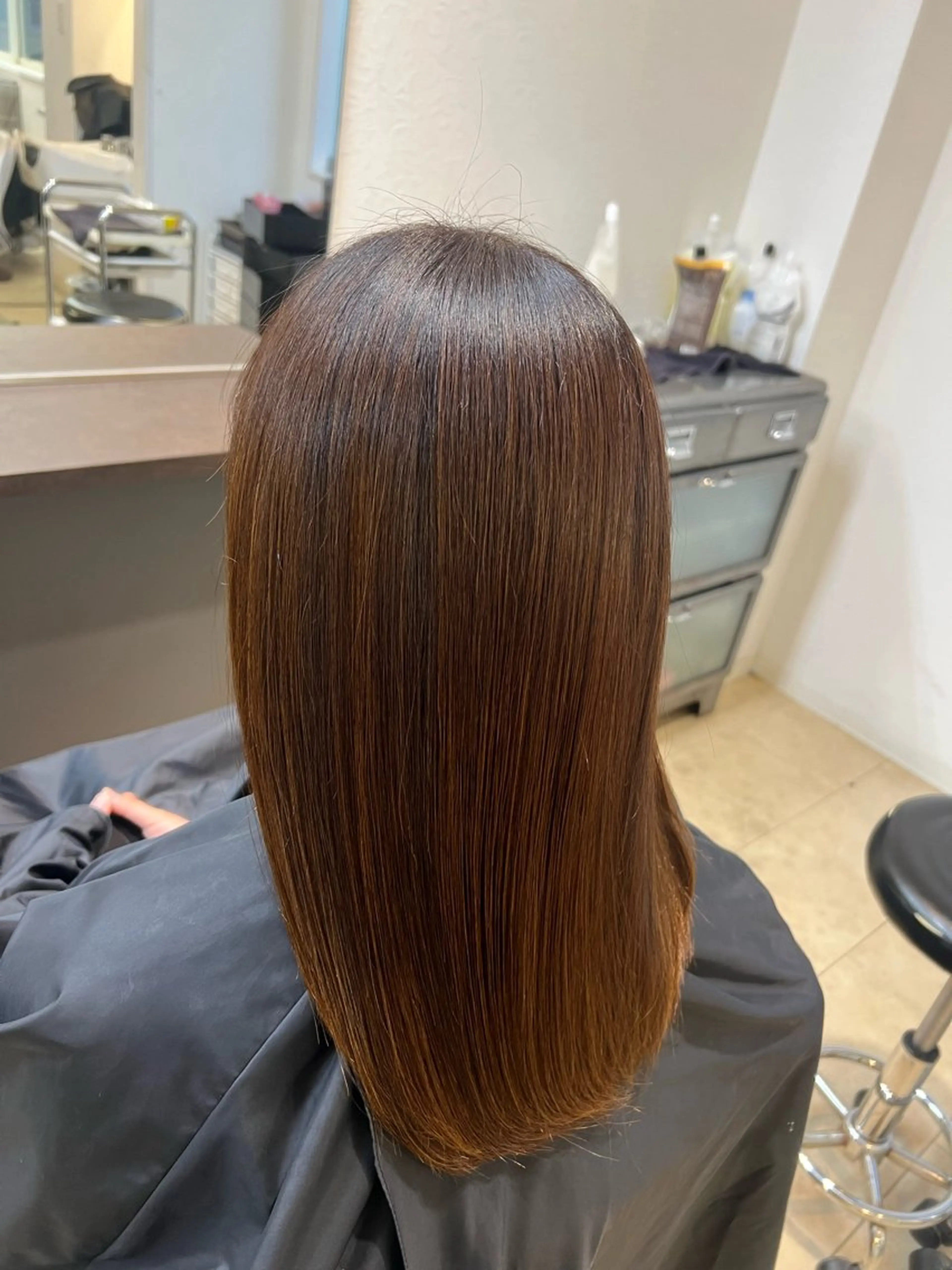 セミロング カラー TIDEHAIR Honoka🦋のヘアスタイル