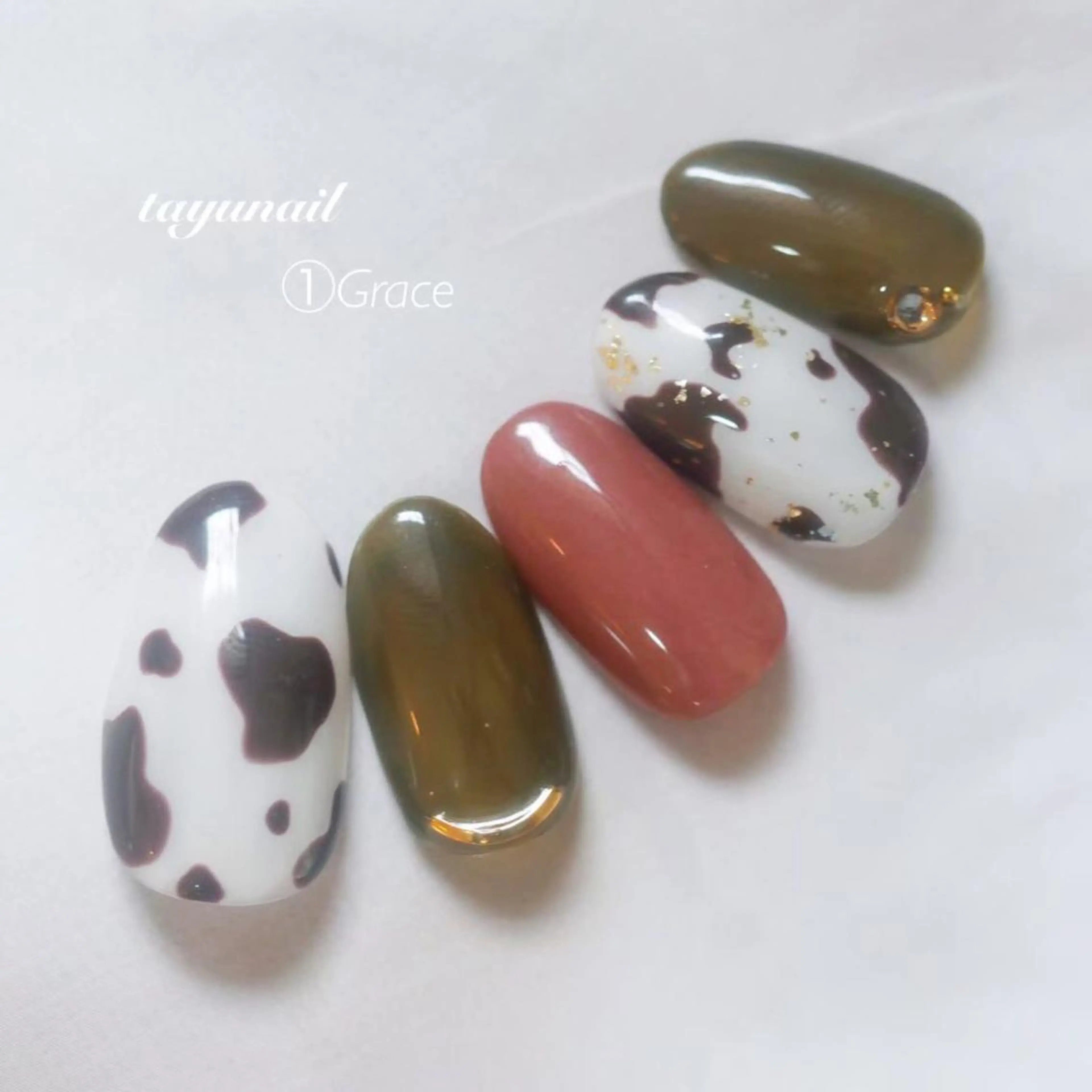 ネイル アニマル柄 アートネイル ブルー ジェルネイル ニュアンスネイル ネイルサロン 【たゆnail】のネイルデザイン