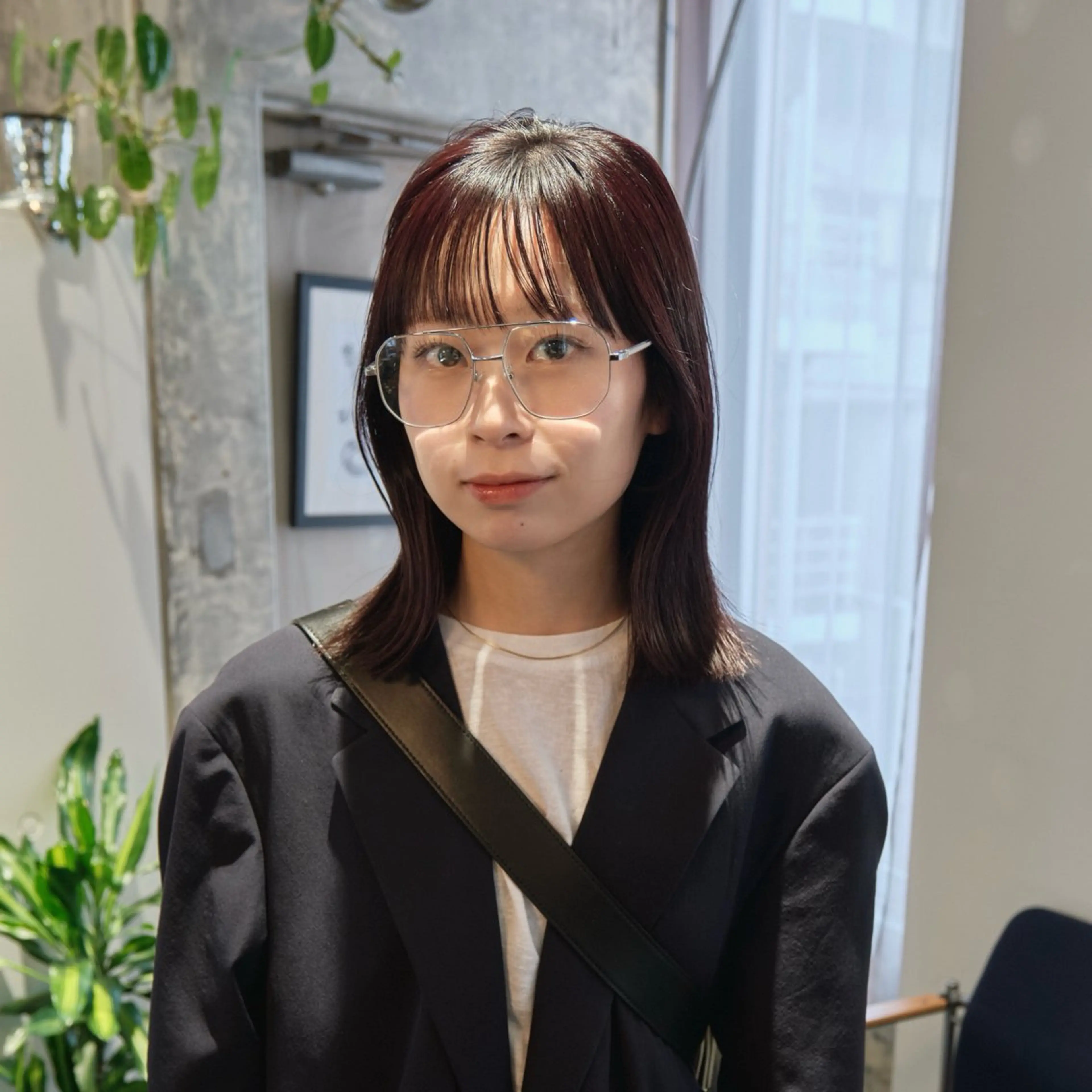 ミディアム カラー ボブ 伸ばしかけ 東山 涼嘉のヘアスタイル