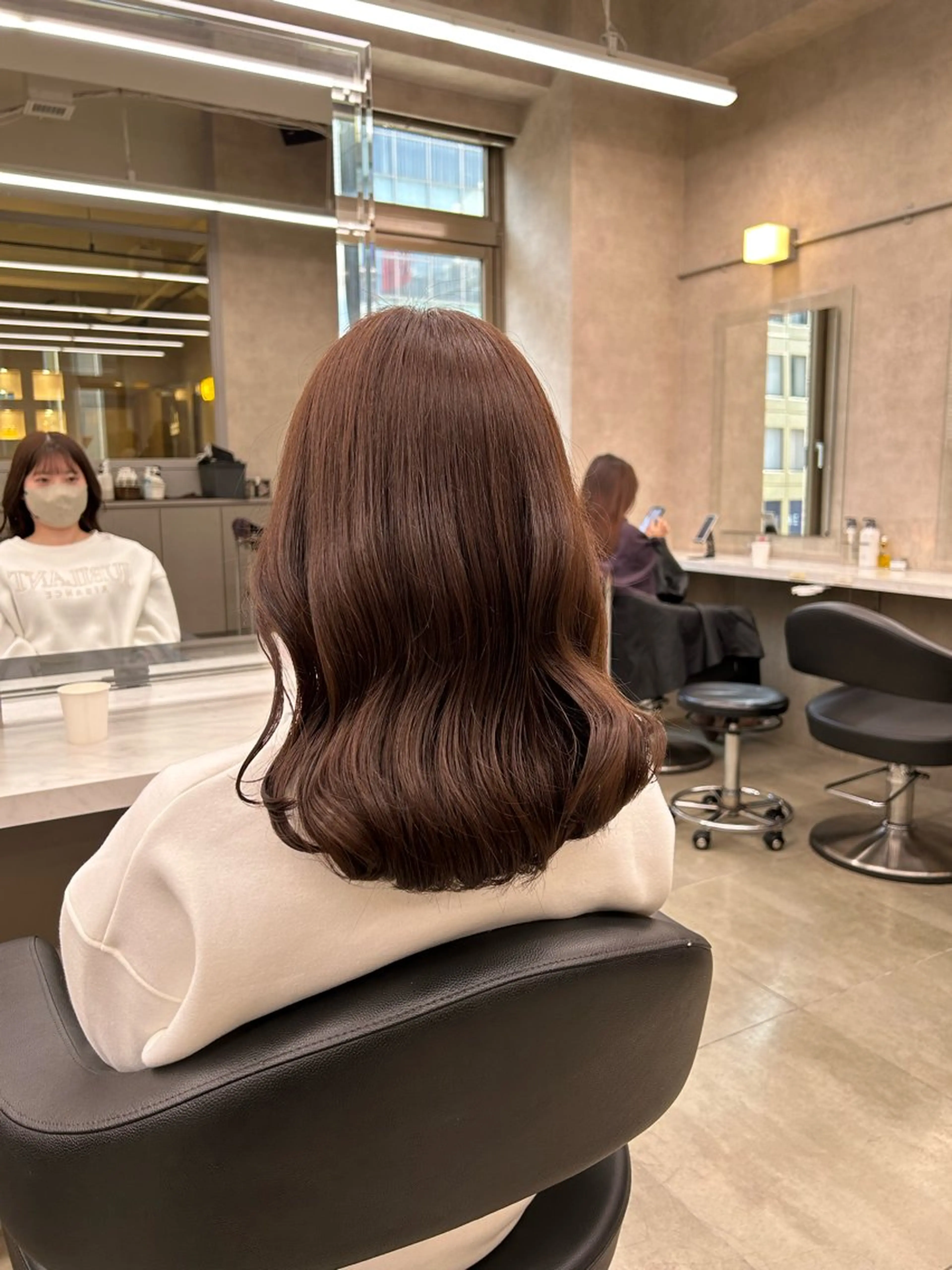 カラー 透明感ベージュ🤎 ナチュラルレイヤーのヘアスタイル