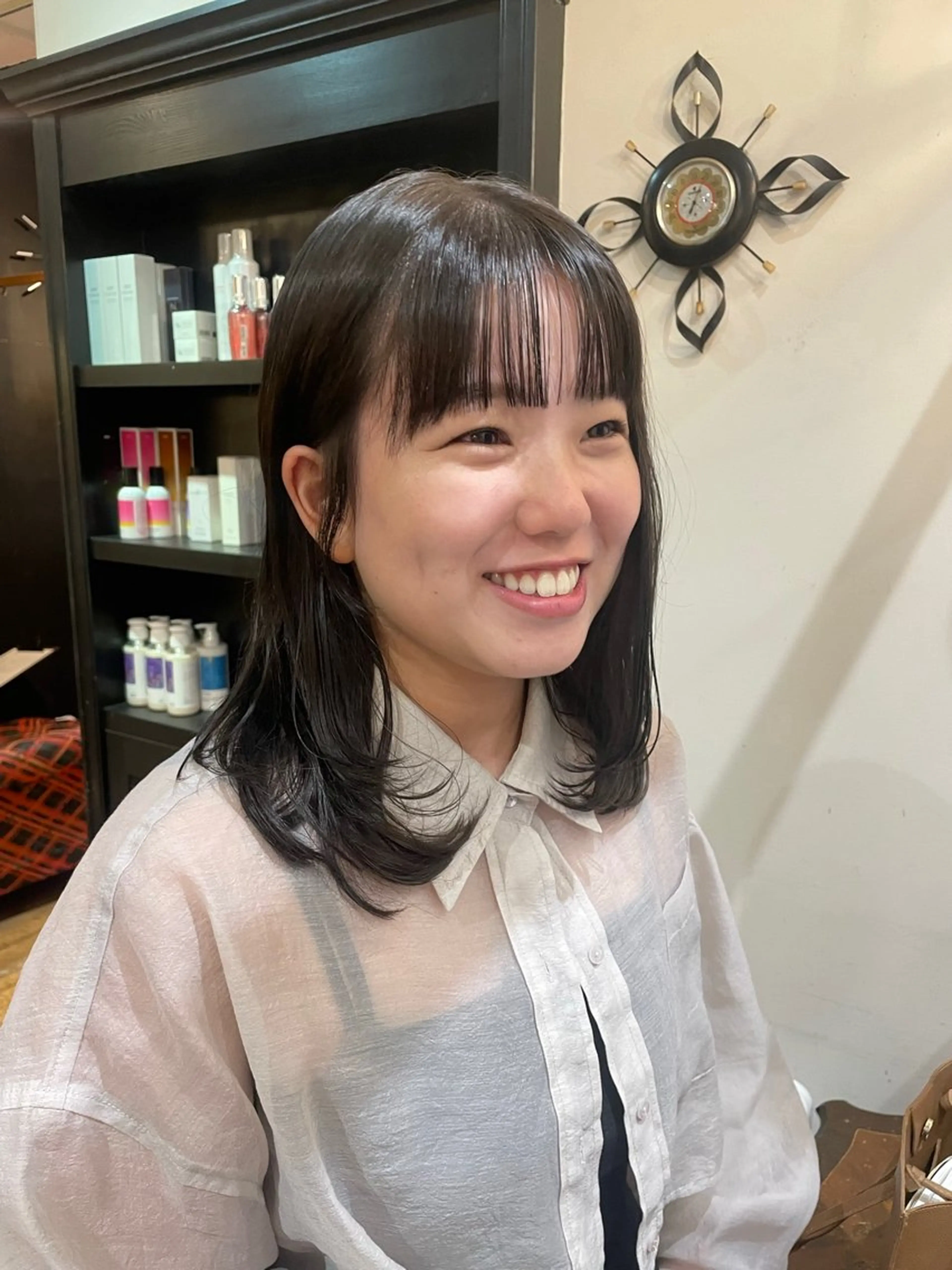 ミディアム カラー 透明感カラー レイヤーカット 橘　愛佳/暖色系 カラー/ピンク/のヘアスタイル