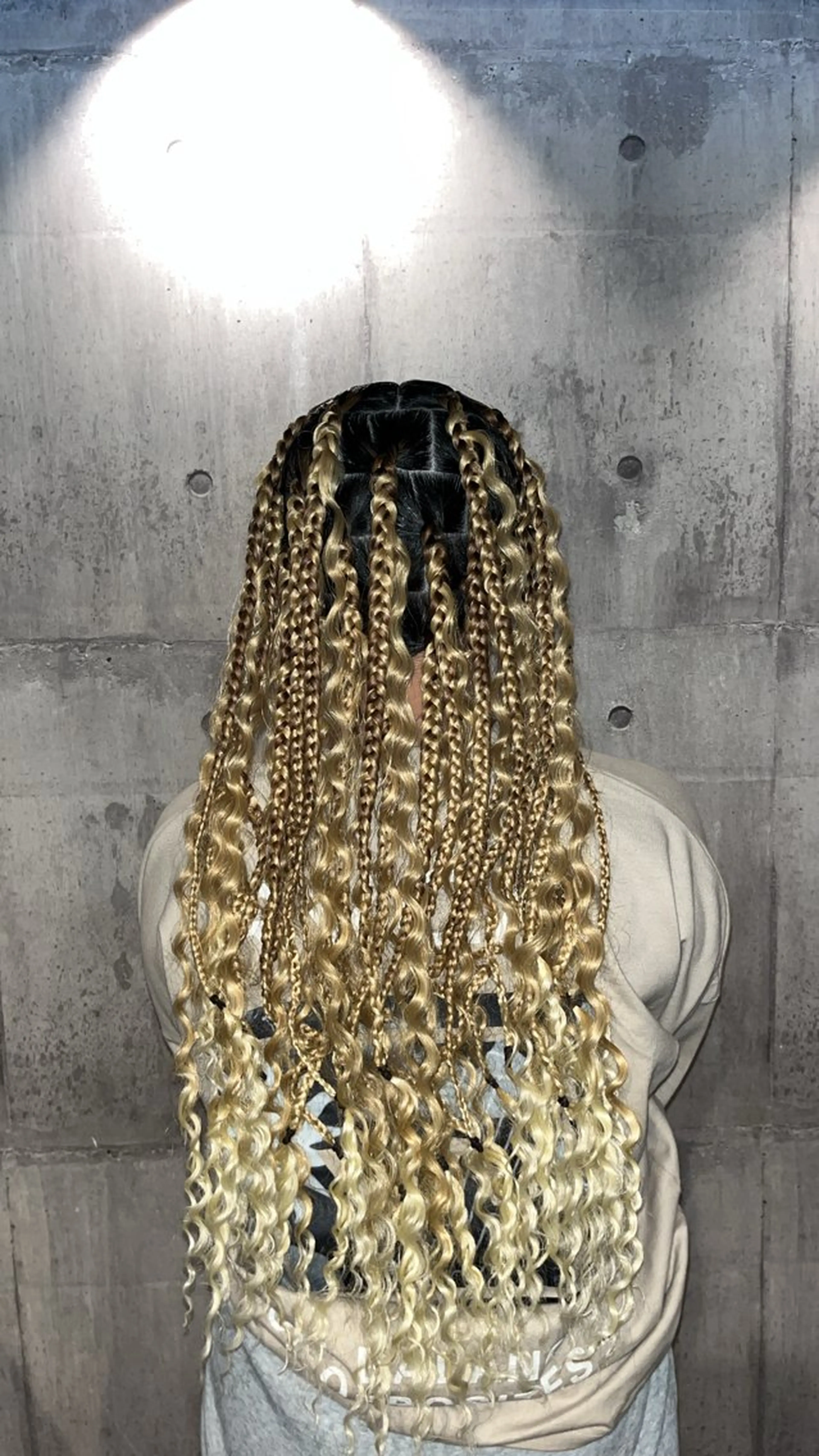 ヘアアレンジ TIEDHAIR SAKIRAのヘアスタイル