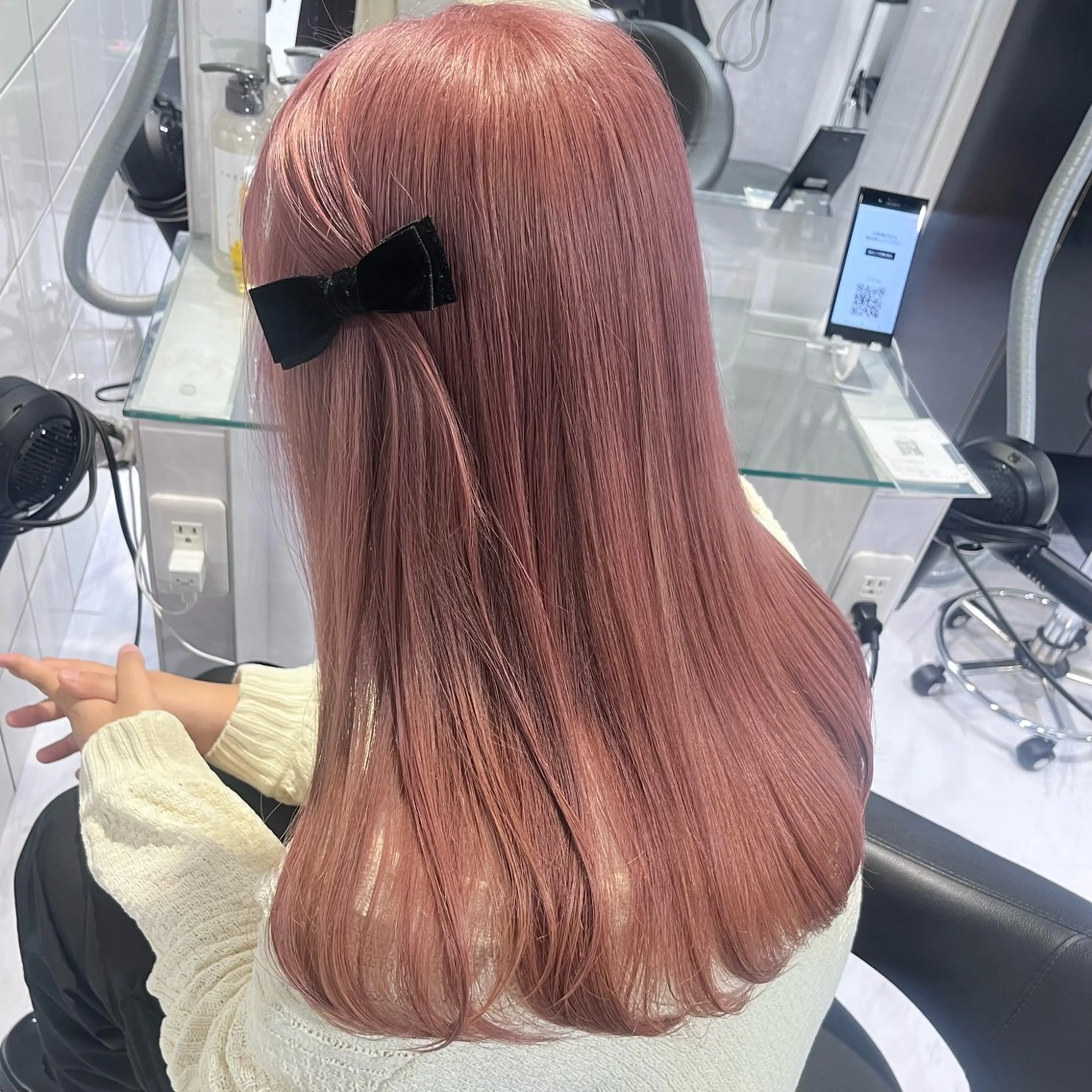 ロング ヘアカラー トリートメント ヘッドスパ ヘアセット 🫧うる艶トレンド 🫧透明感カラーのヘアスタイル