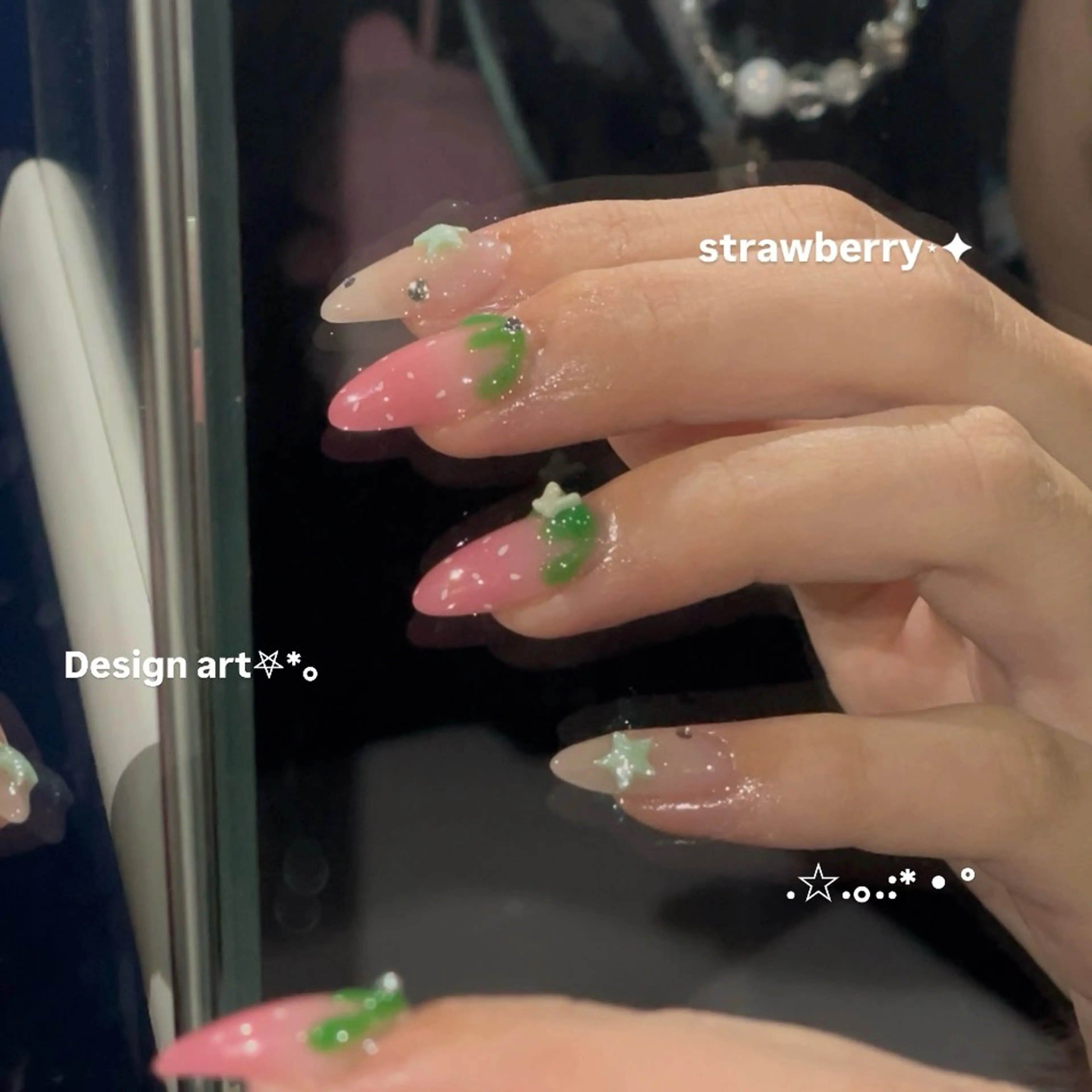 ネイル SEIRA ᯓ★mavieのネイルデザイン