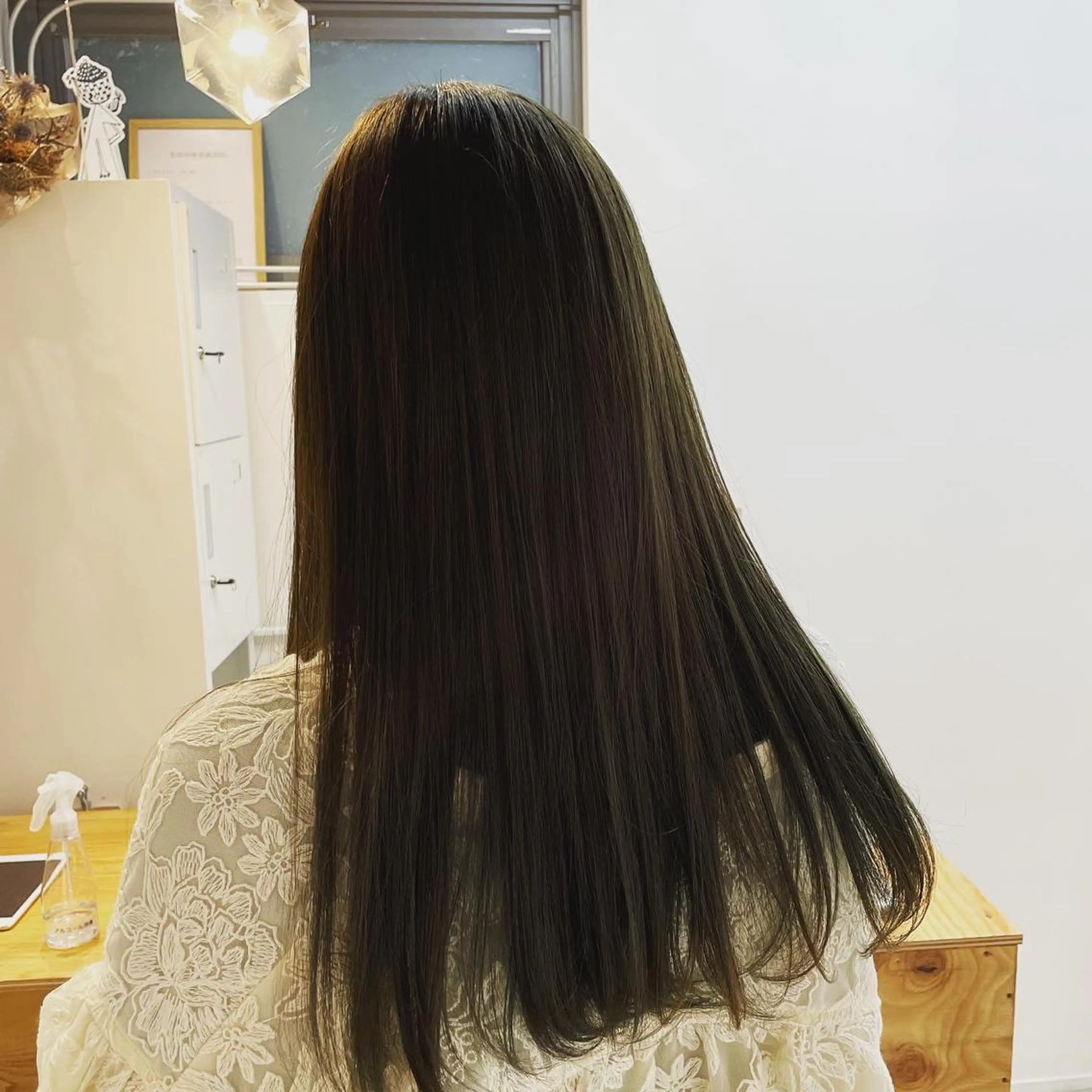 カラー 透明感カラー グレージュ オリーブグレージュ オリーブグレー カット ヘアカラー トリートメント fit/ madokaのヘアスタイル