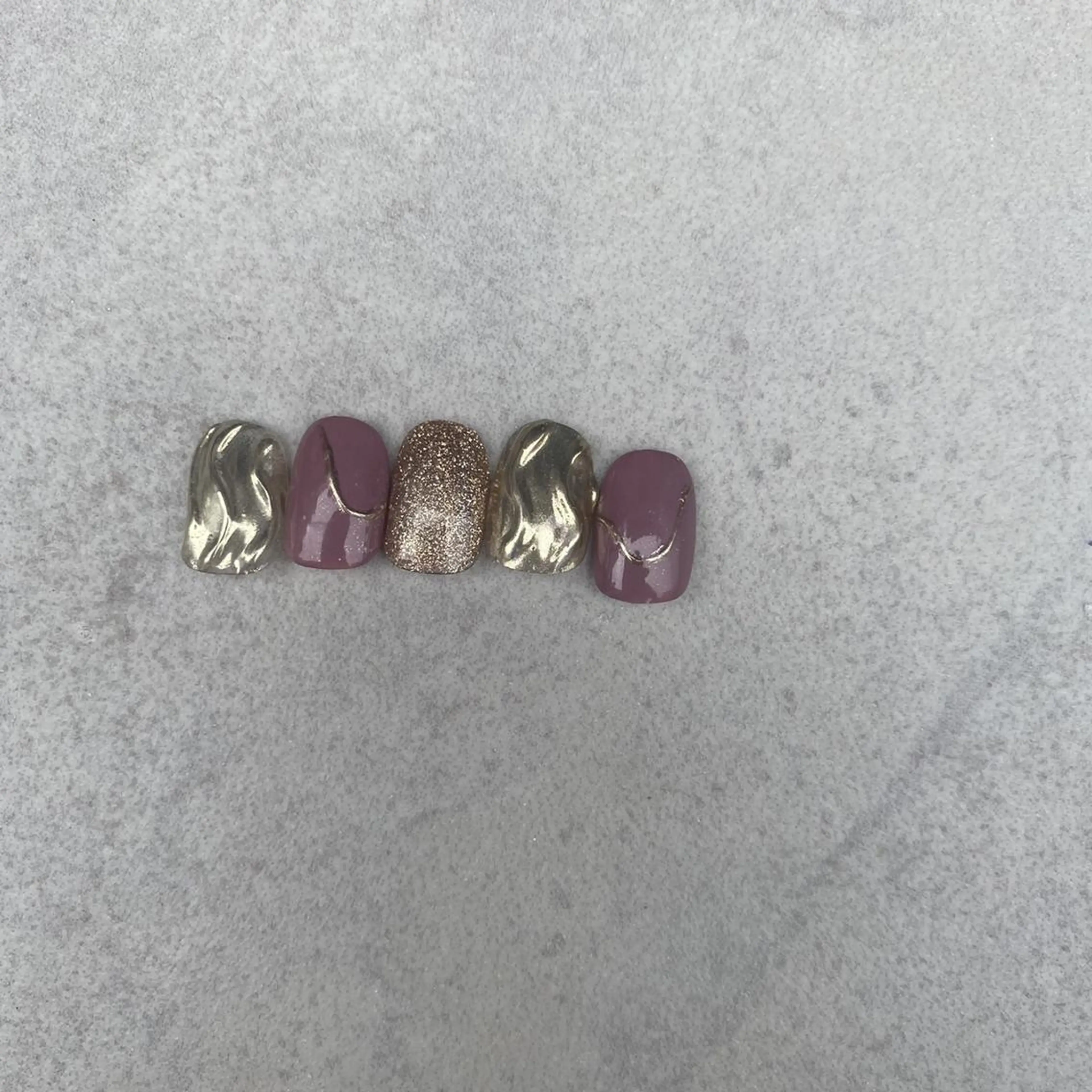 ネイル akane .hのネイルデザイン