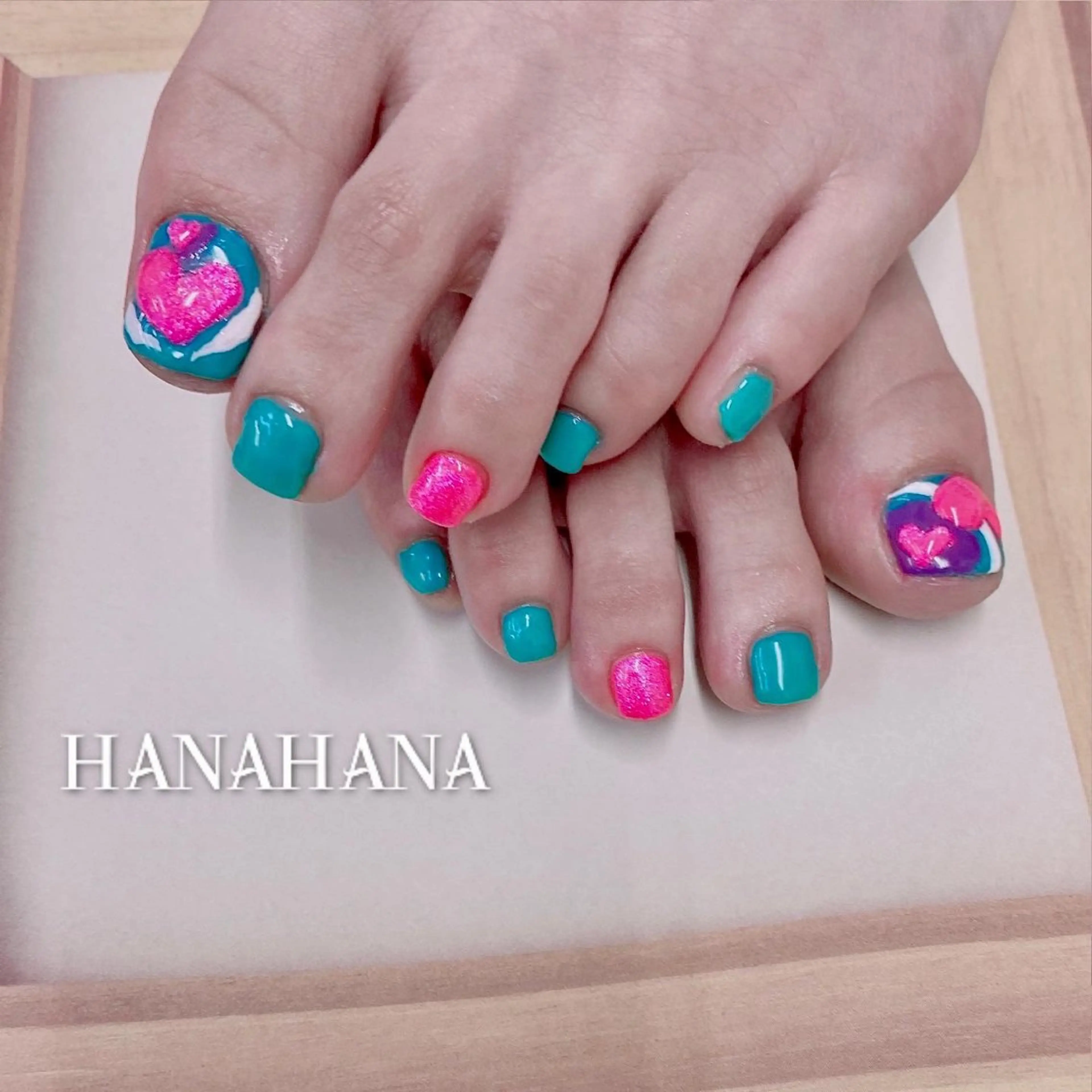 ネイル ジェルネイル HANAHANAのネイルデザイン