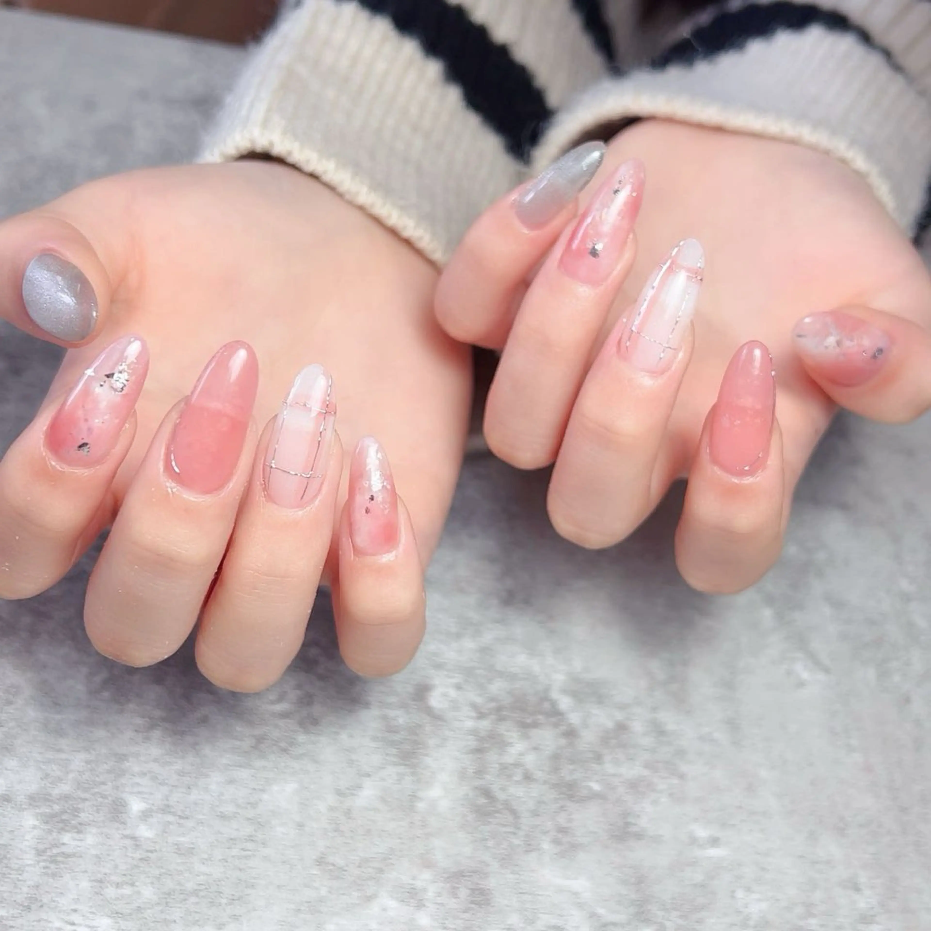 セミロング めぐみのネイルサロン スタッフ練習のネイルデザイン