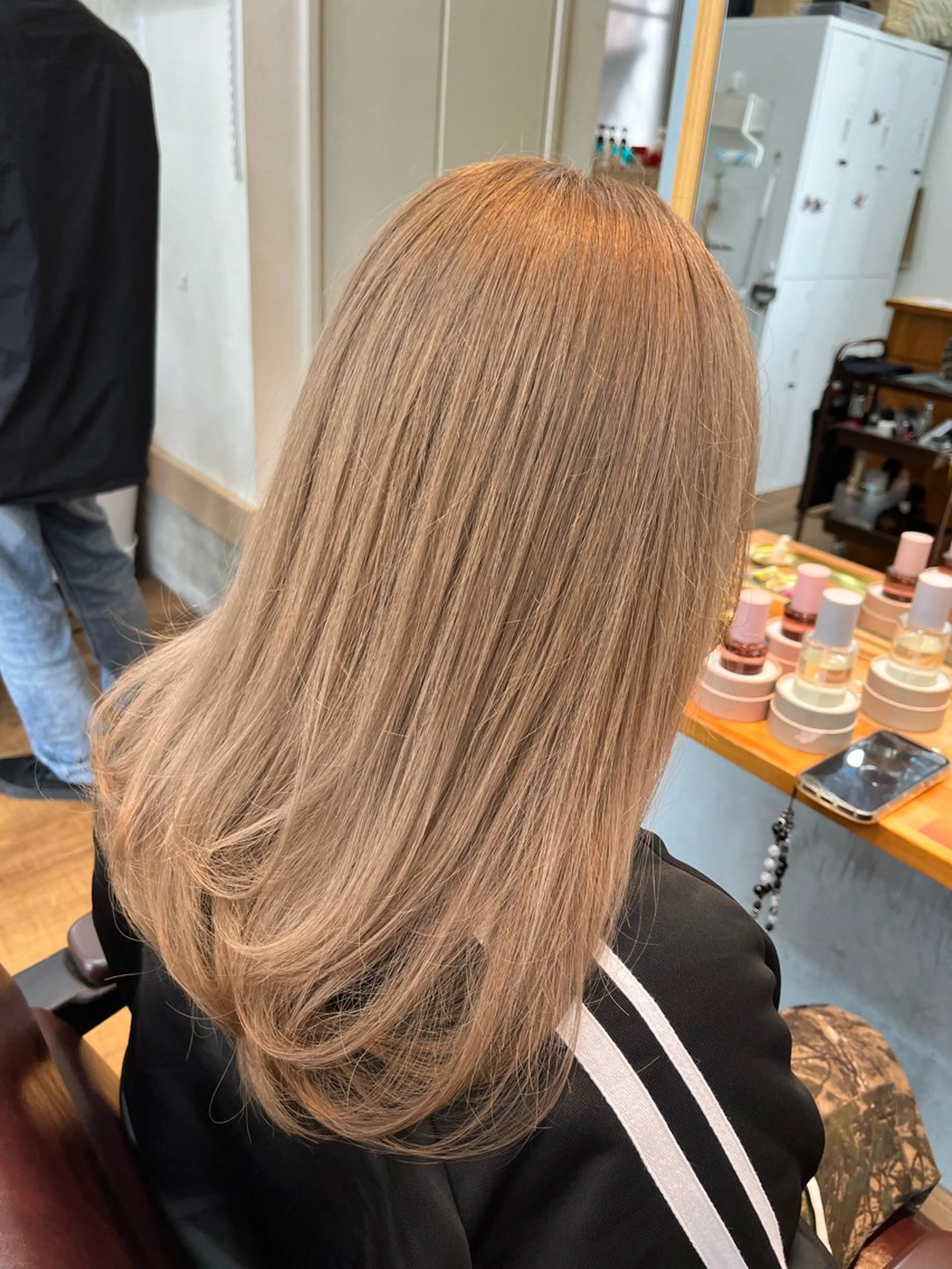 ロング カラー ダブルカラー インナーカラー 髪質改善 🫧ハイトーン/ ブリーチ🫧白石航汰のヘアスタイル