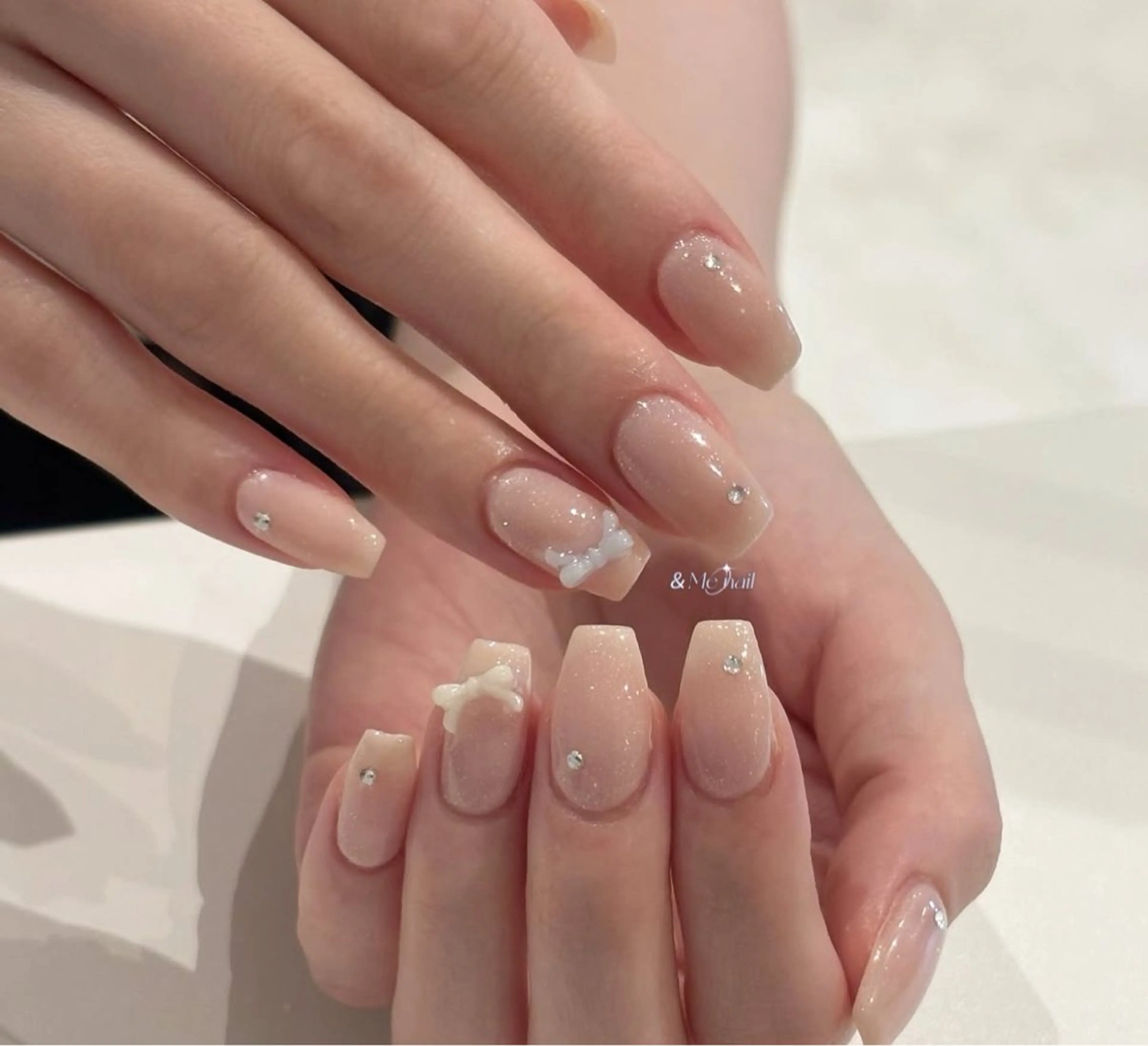 ネイル ハンドネイル &ME タカのネイルデザイン
