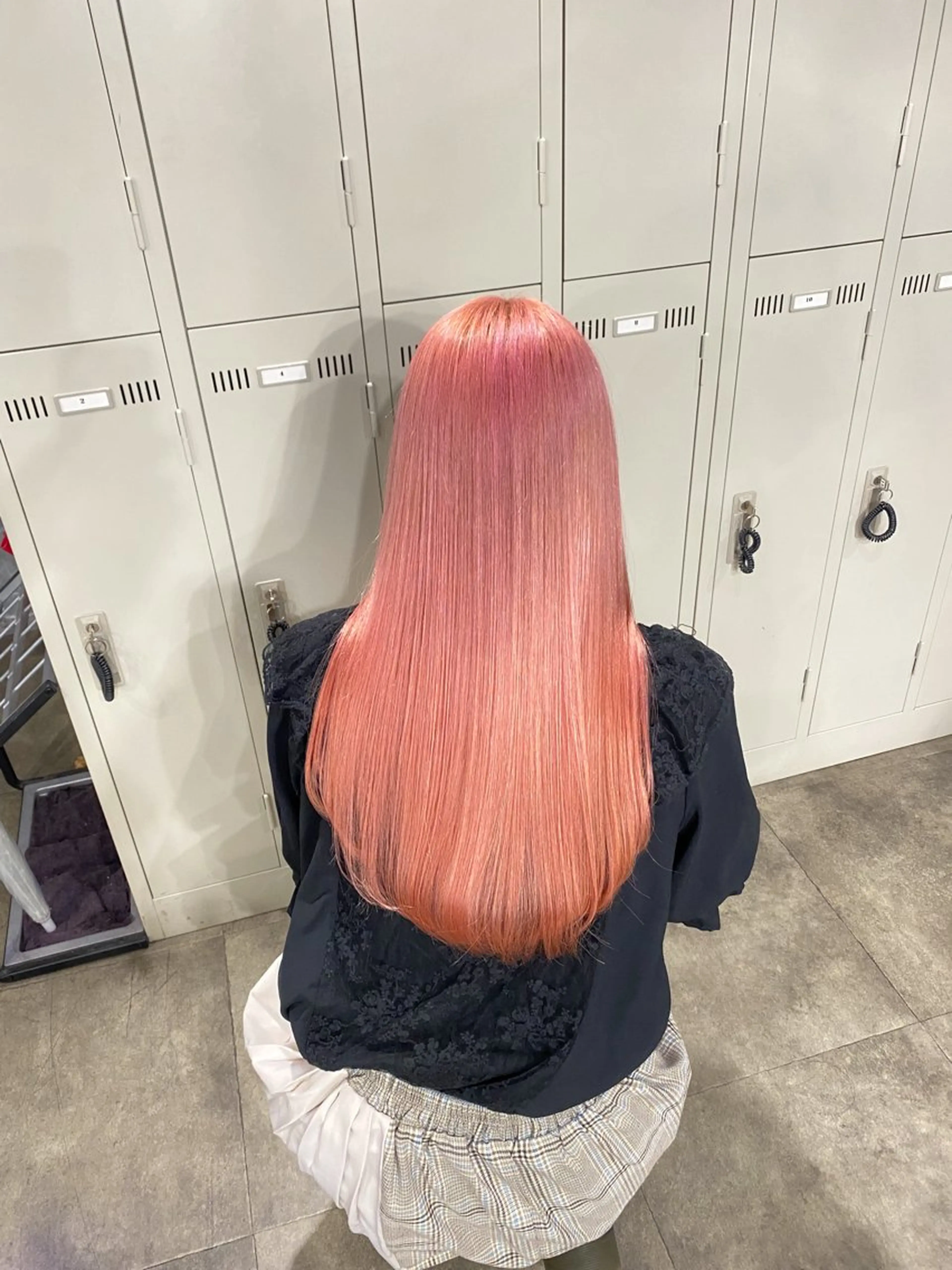 ロング カラー ヘアアレンジ メンズ メンズブリーチ メンズハイトーン ブリーチ ブラウンカラー ケアブリーチ 【縮毛矯正ブリーチ】 MANATO🌈のヘアスタイル