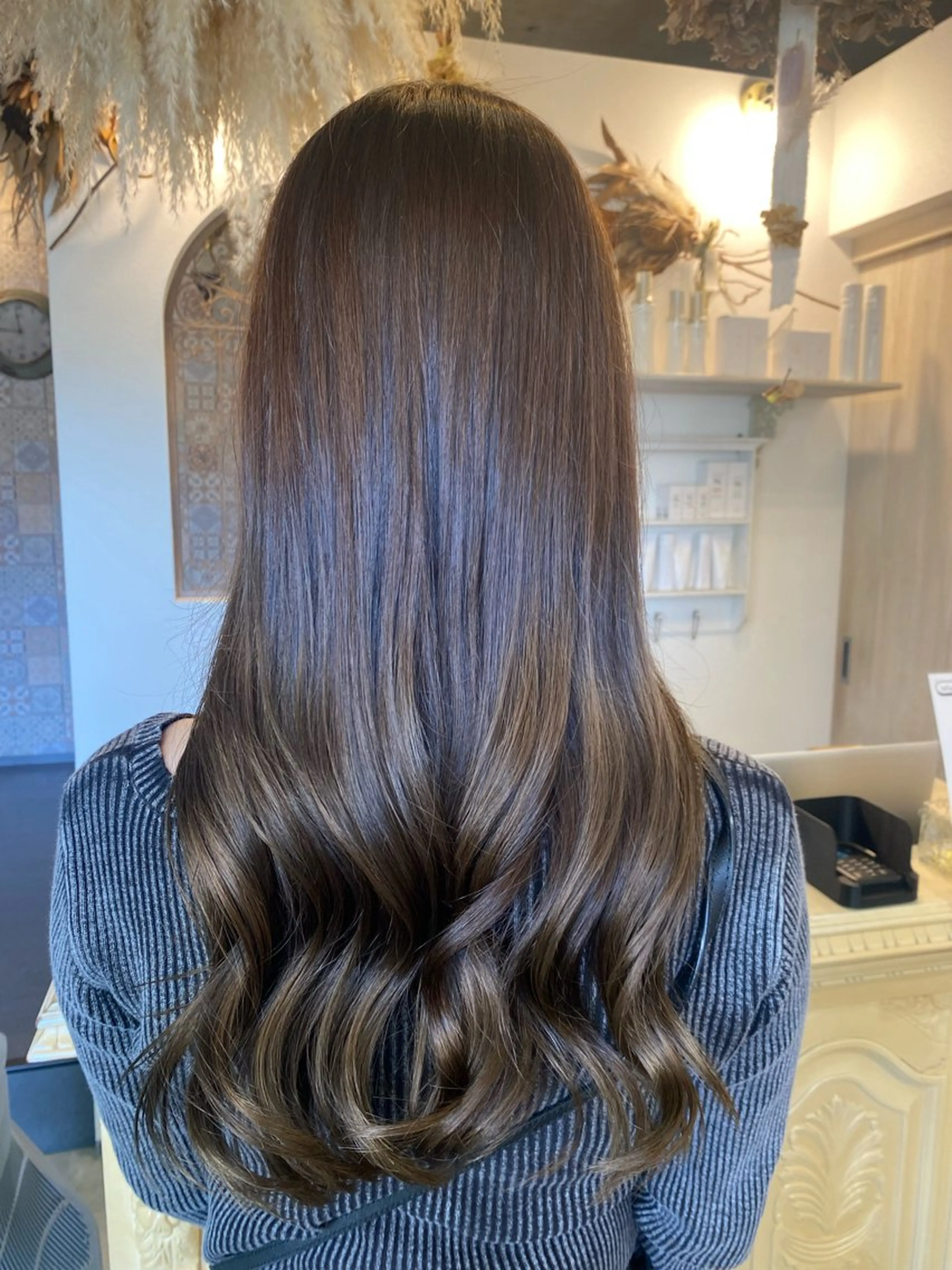 ロング カラー ベージュカラー ヘアカラー トリートメント maya マヤのヘアスタイル