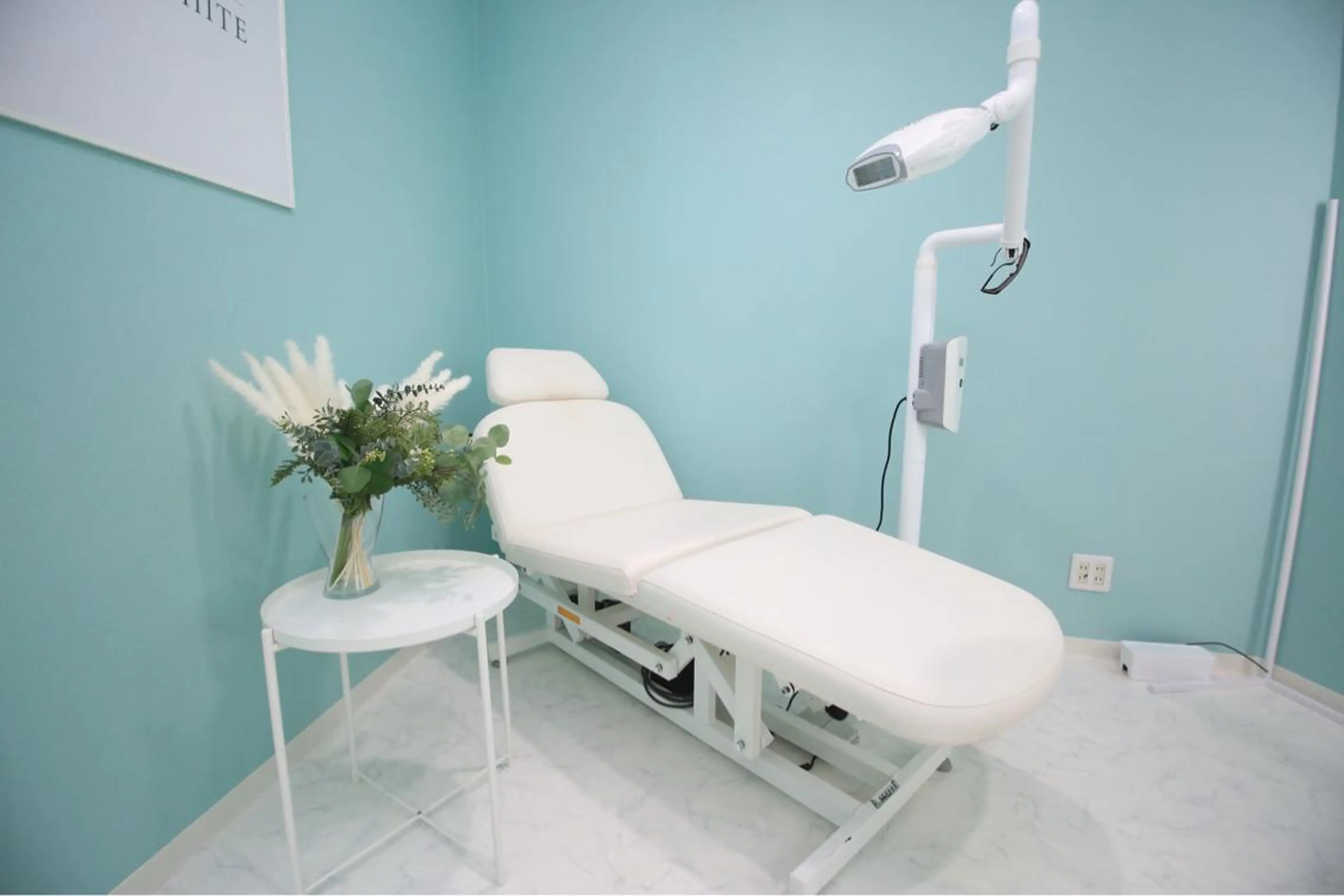 脱毛専門サロンELIXIR（ｴﾘｸｻｰ）所属・脱毛&ホワイトニング ELIXIR×ULTのエステ・リラクイメージ