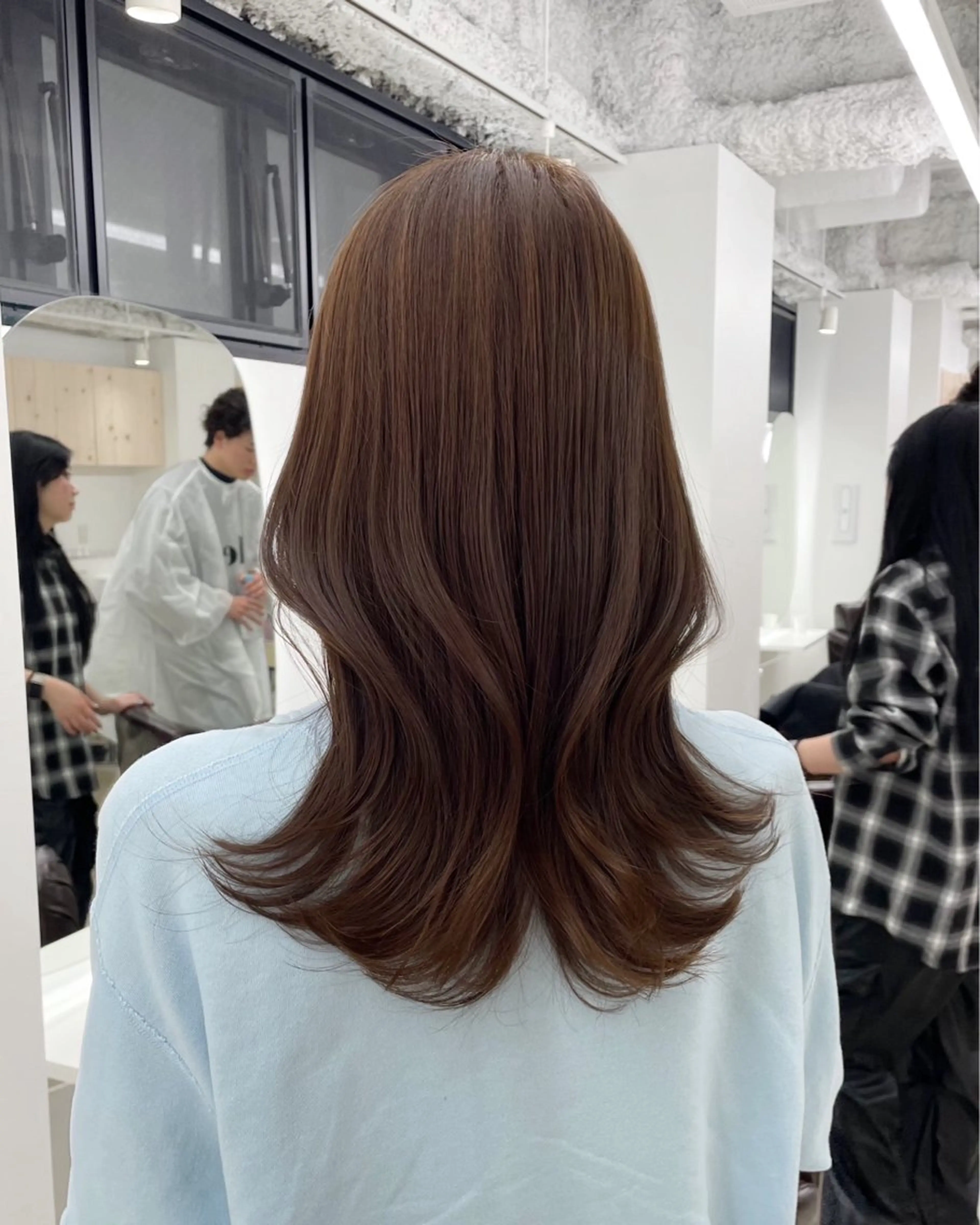 ロング カラー カット ヘアカラー トリートメント ヘアセット 新宿/韓国ヘア/ 髪質改善ストレートのヘアスタイル