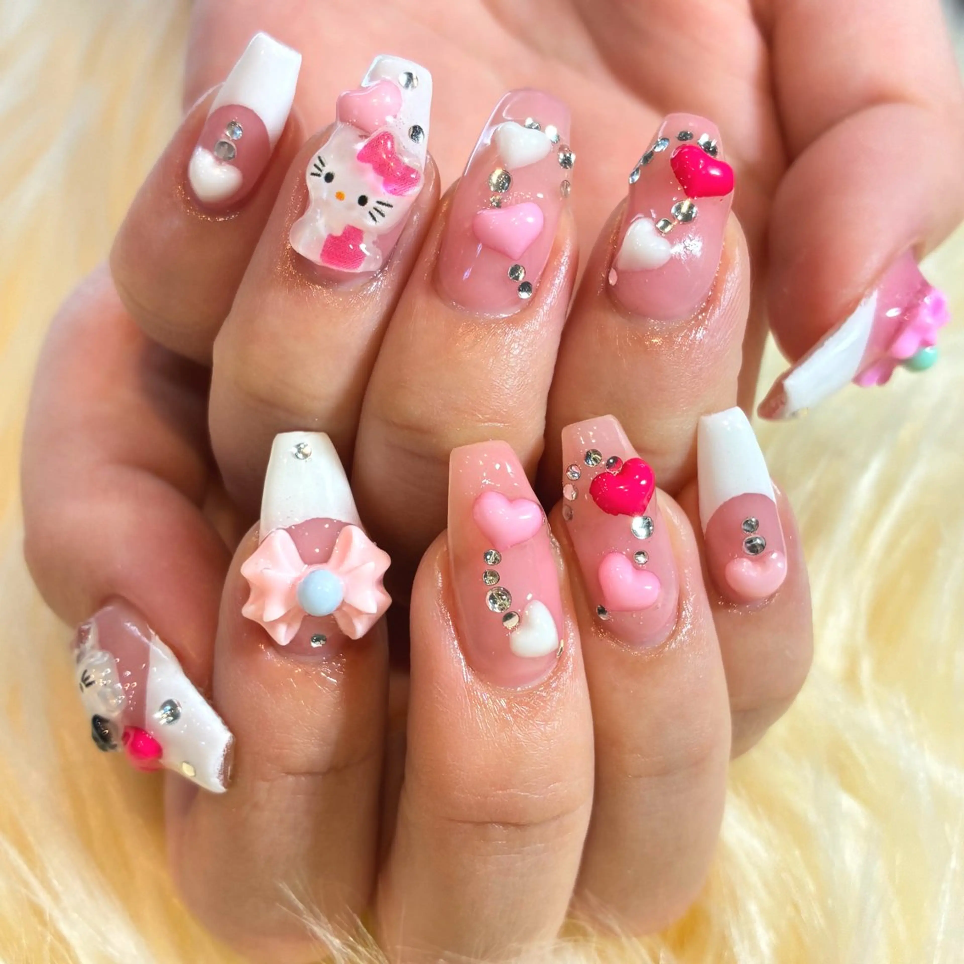 ネイル ハンドネイル Betty ✶のマツエク・マツパデザイン