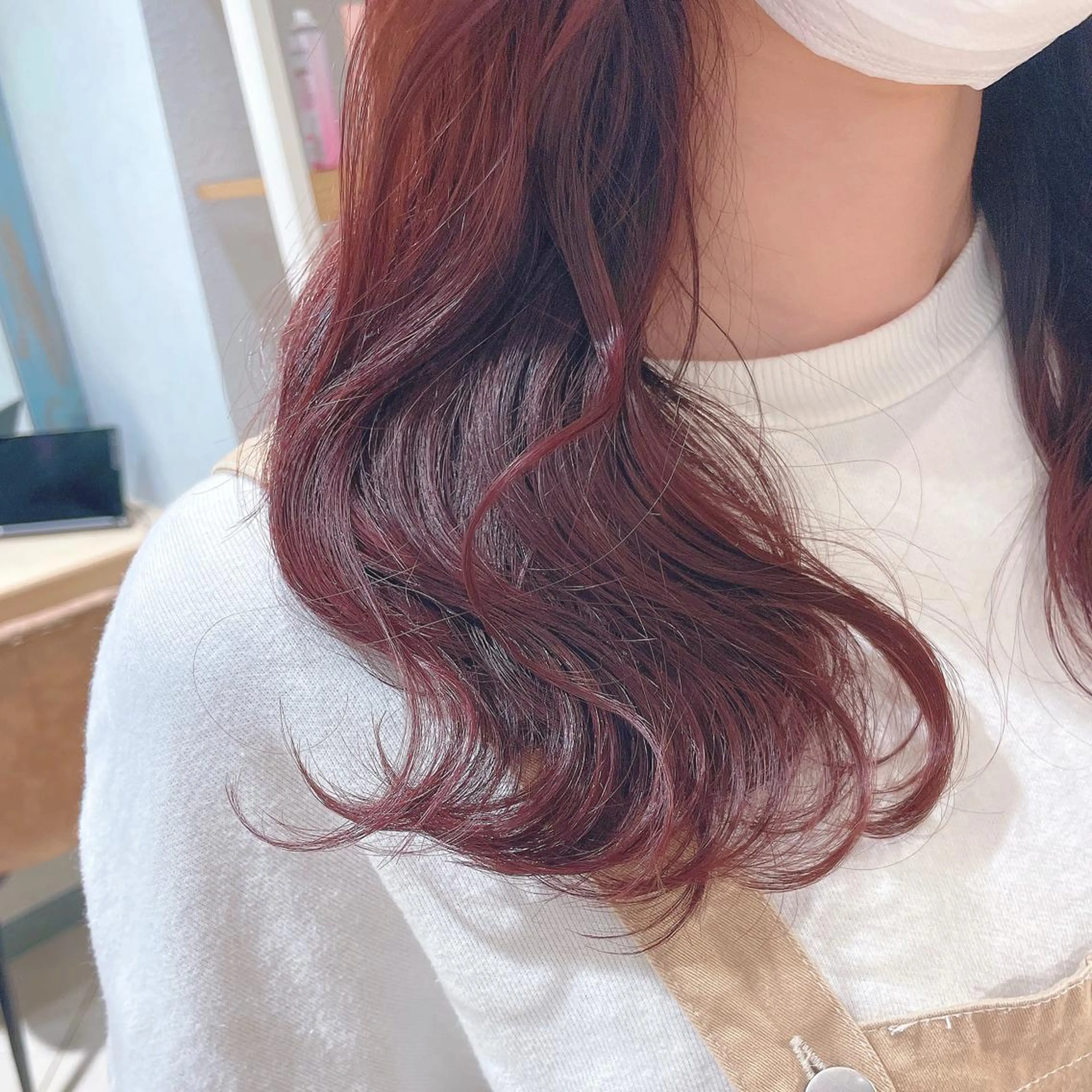 ロング カラー ヘアカラー トリートメント 酒井 里穂のヘアスタイル