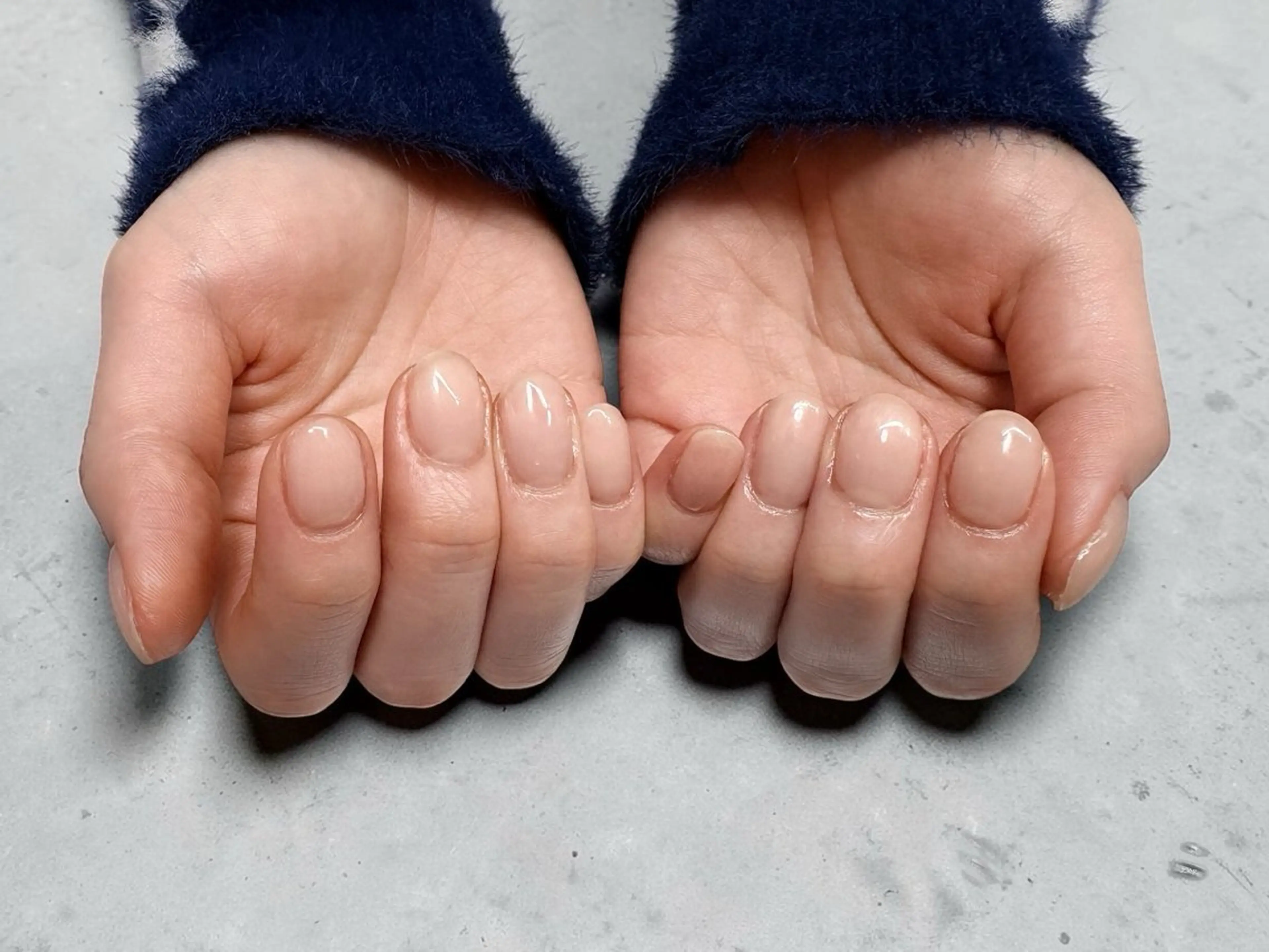 ネイル フットネイル ジェルネイル ラメ(グリッター) マグネットネイル 持ち込み ハンドネイル ハンドケア ♡Bivi♡自爪に 優しいネイルサロンのネイルデザイン