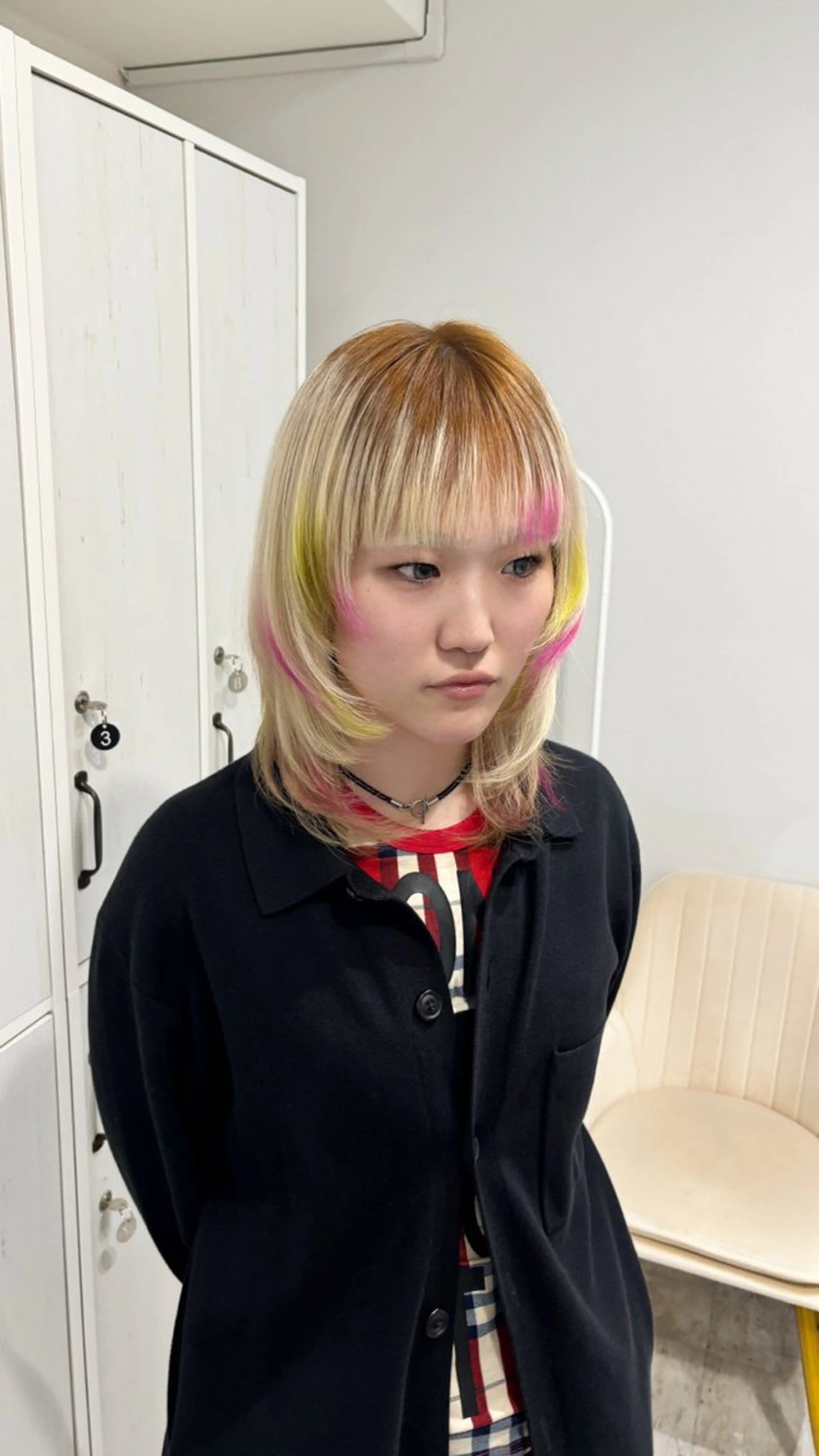ミディアム カラー ヘアカラー トリートメント piLLon mayuのヘアスタイル