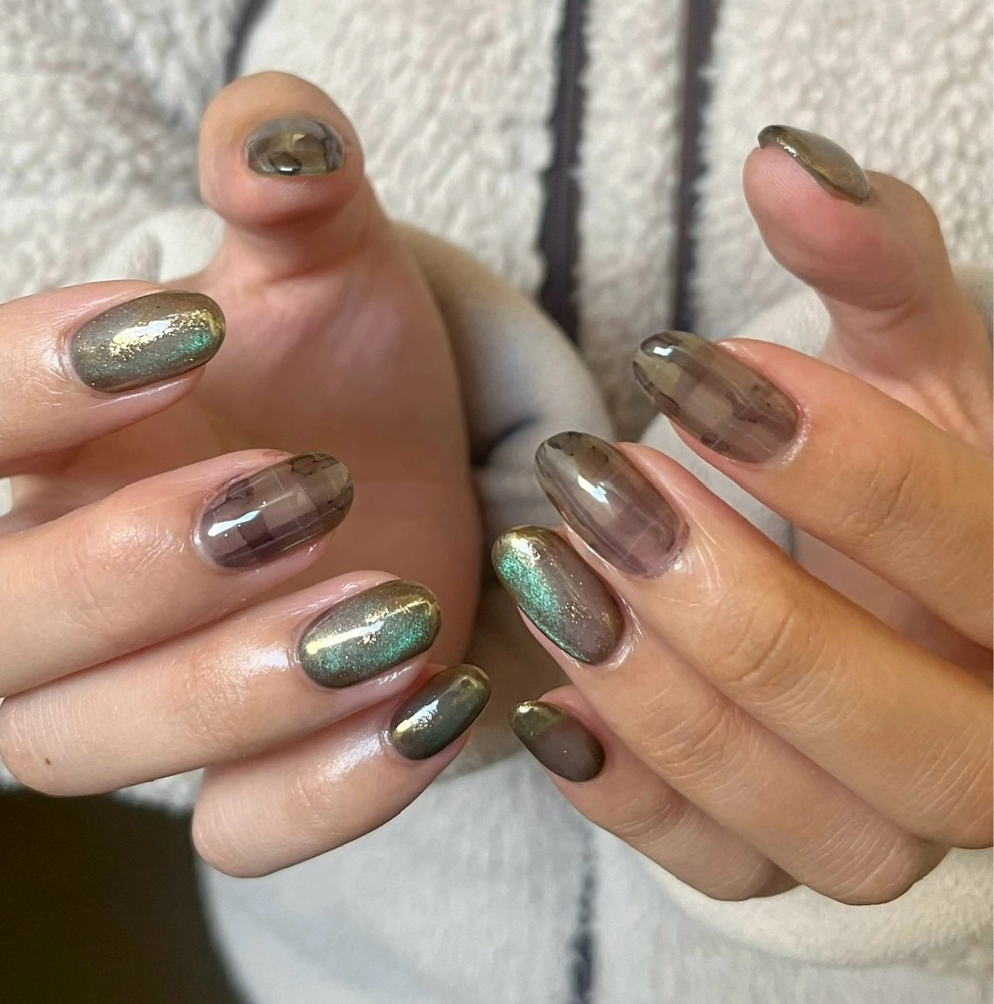 ネイル グリーン ハンドネイル vegh.所属・vegh. nail／阿波座のネイルデザイン