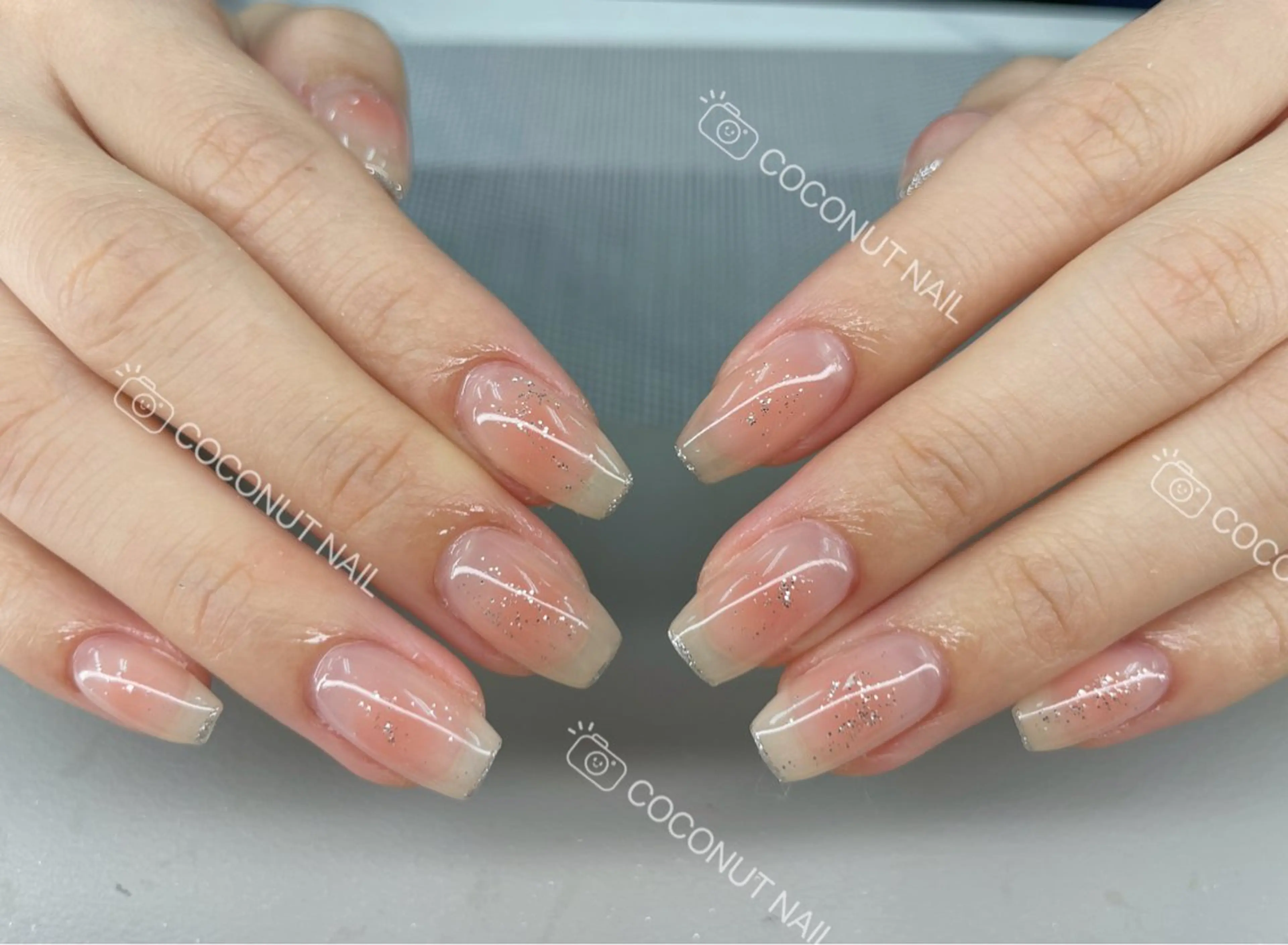 ネイル ハンドネイル 神田 ココナッツのネイルデザイン