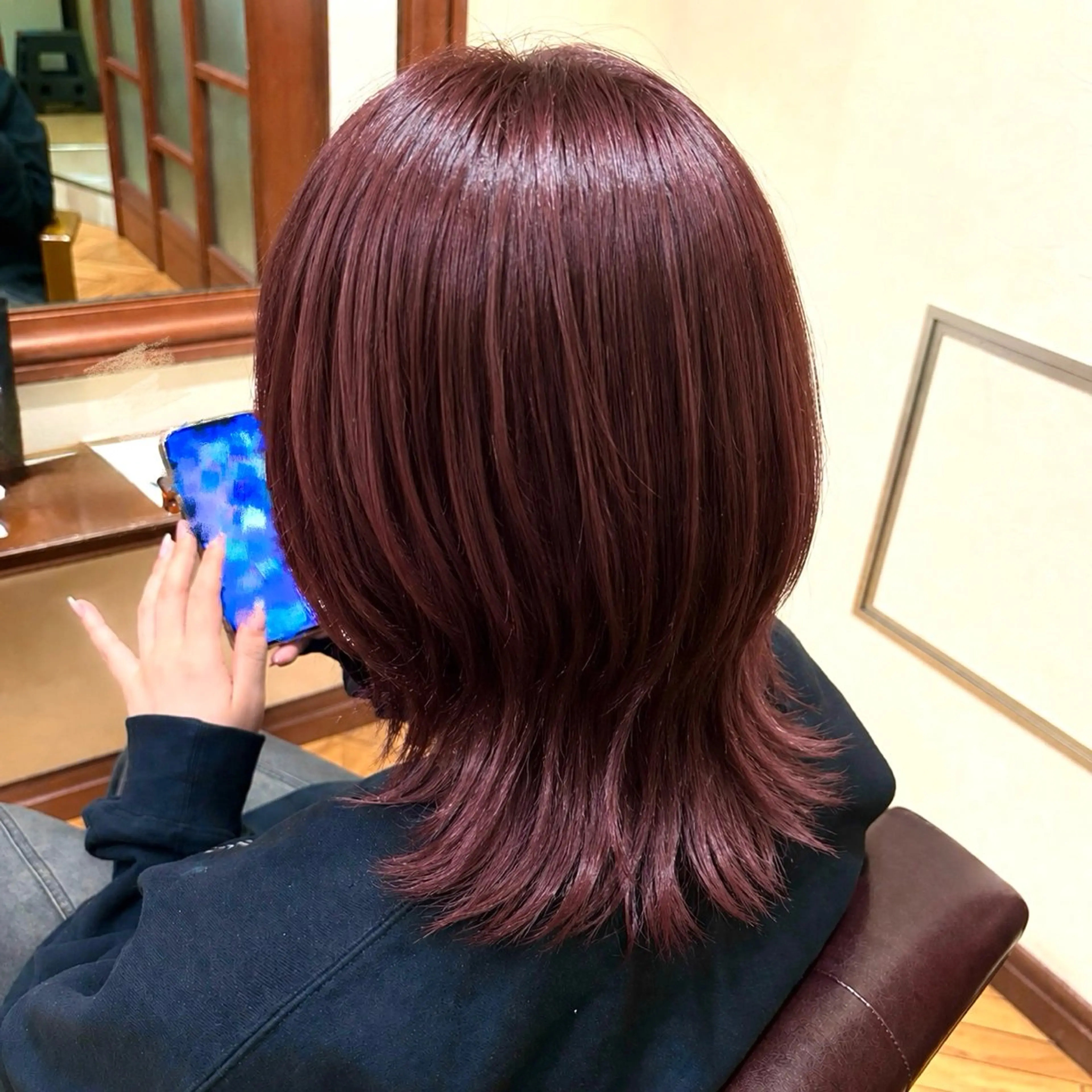 ミディアム カラー 黒髪 ブリーチ ブラウンカラー ヘアカラー ‎🤍 Arisaのヘアスタイル