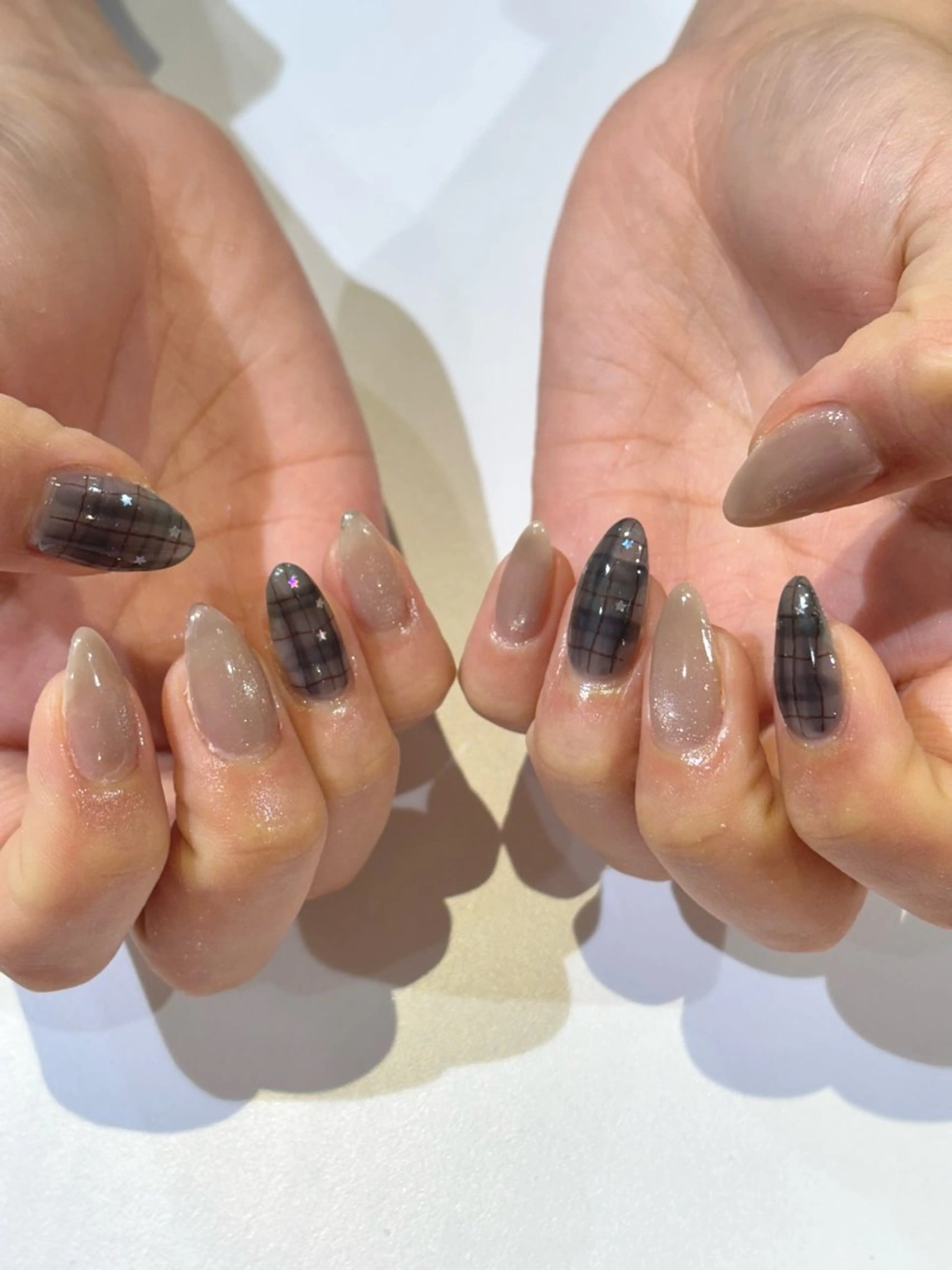 ネイル ハンドネイル REINA .のネイルデザイン